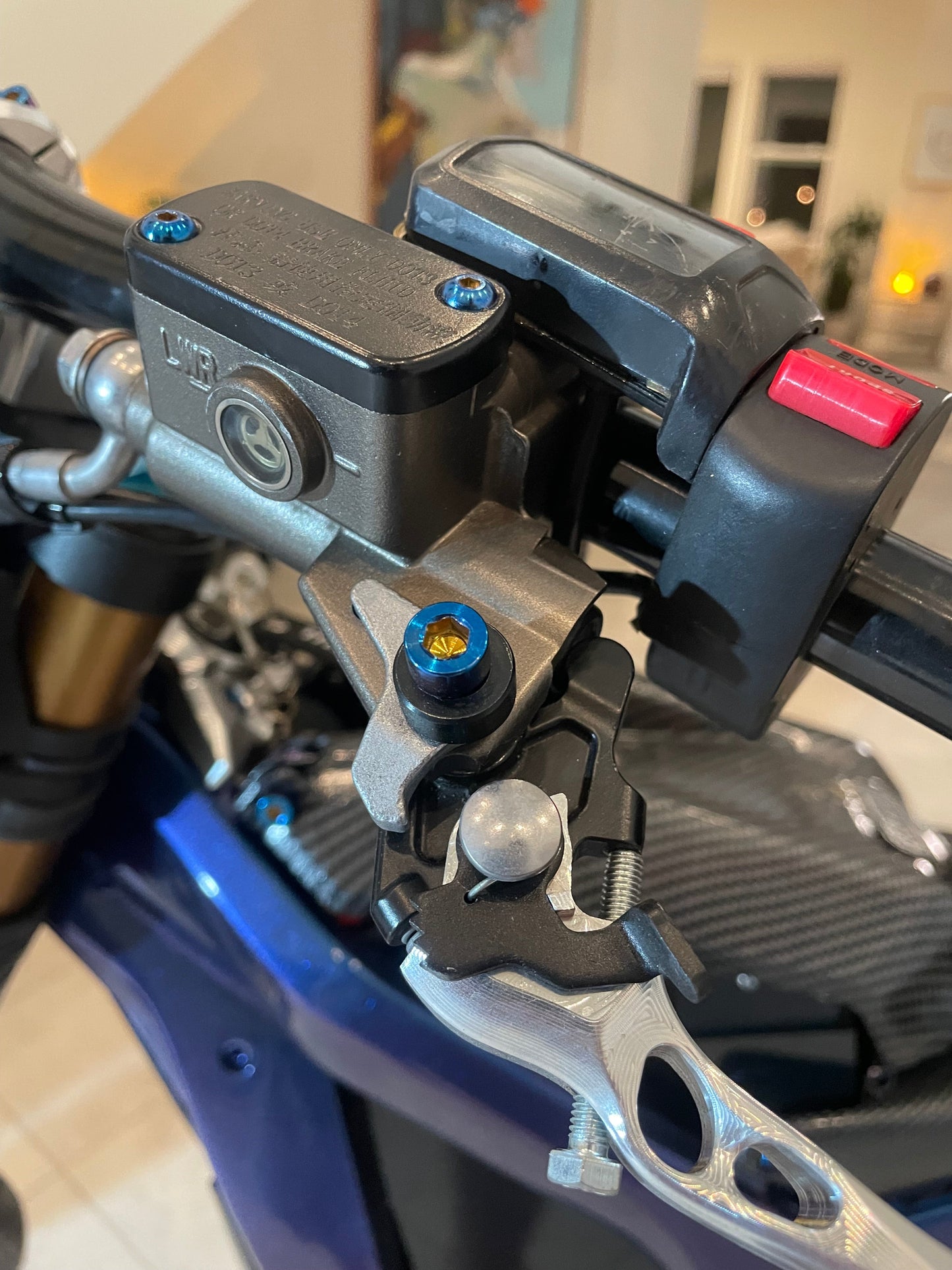 Ultra bee brake pivot bolt