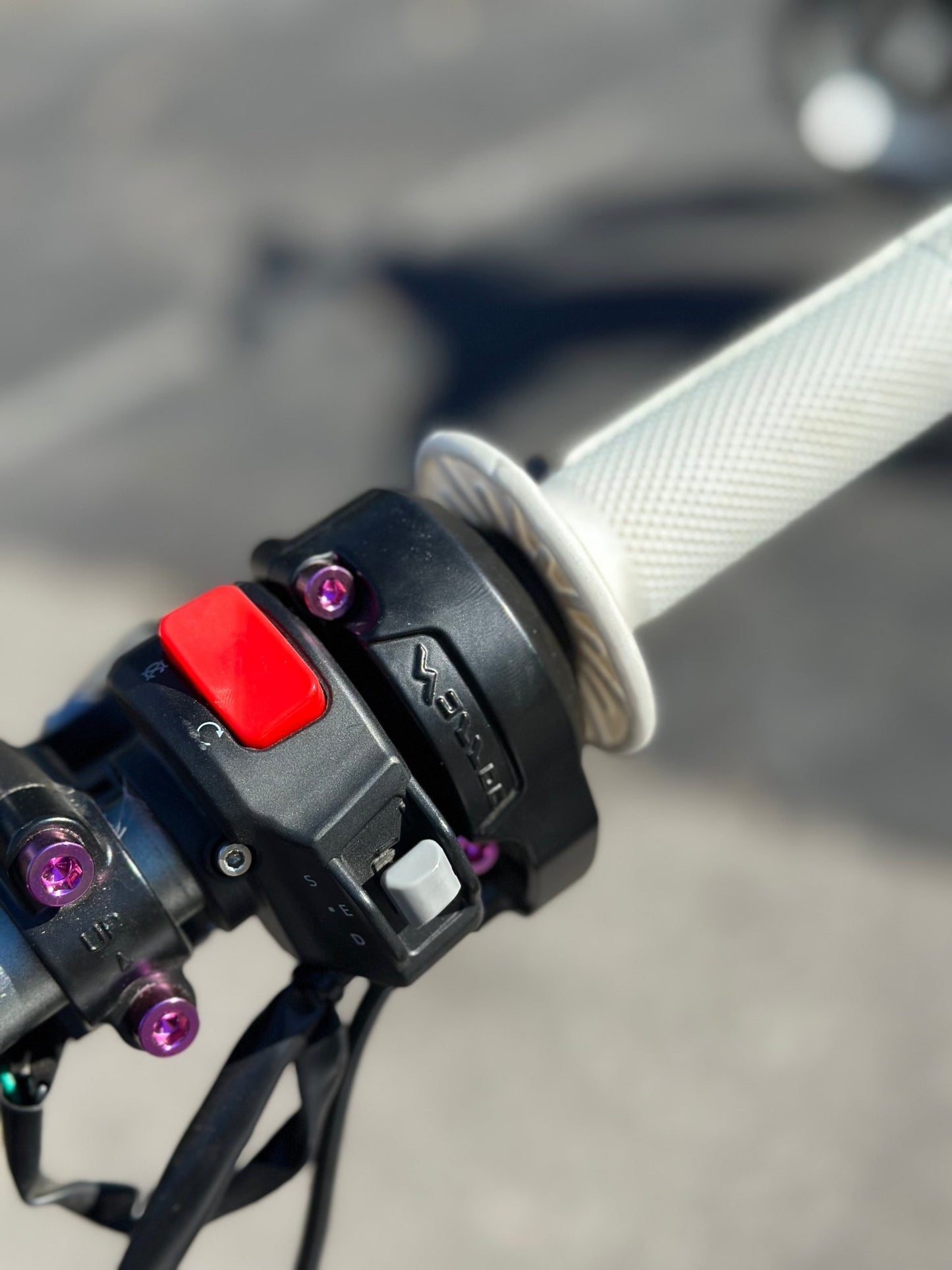 Titanium Throttle Bolts Purple - Surron Light Bee / Ultra Bee - MXwraps