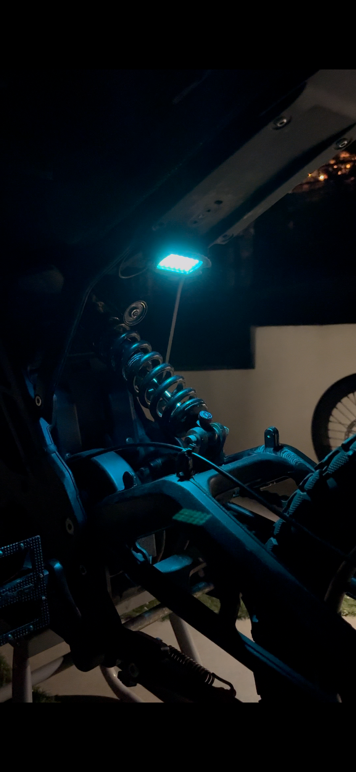 E-moto GLOW Rock Light