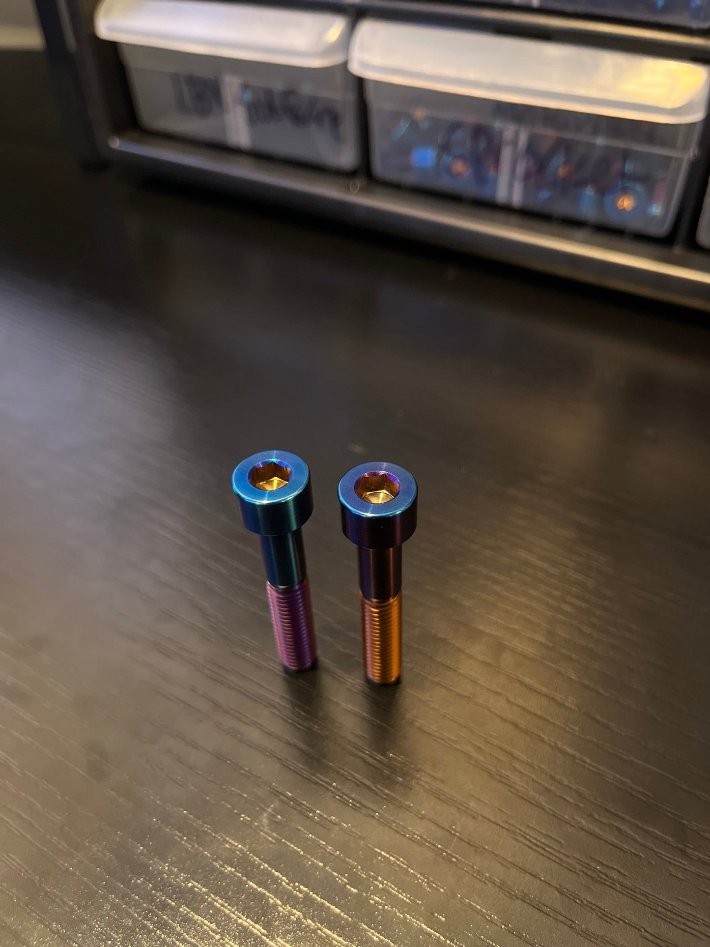 Ultra Bee/LBX Throttle Bolts (Set of 2) - MXwraps