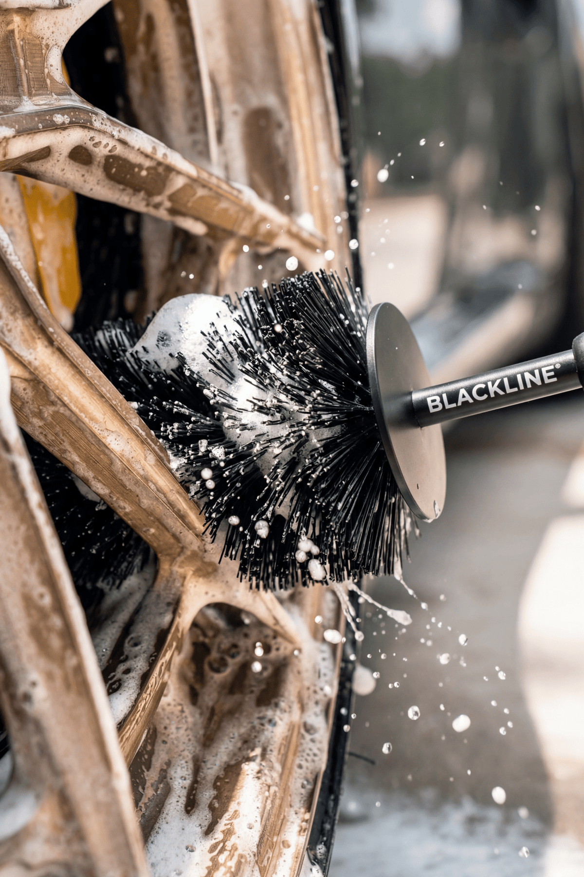 BLACKLINE® WHEEL BARREL BRUSH - MXwraps