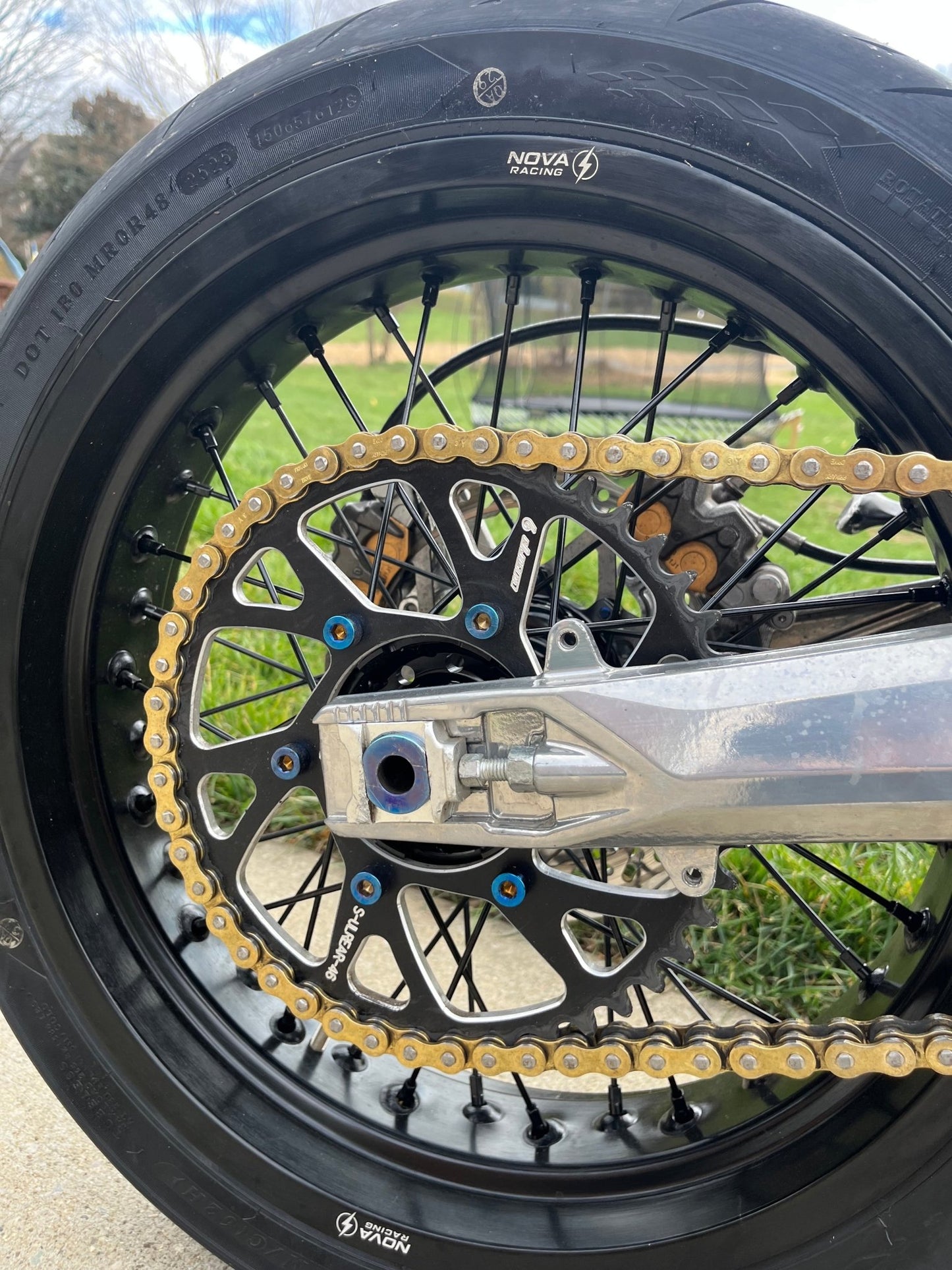 Ultra Bee Sprocket (Set of 6) - MXwraps