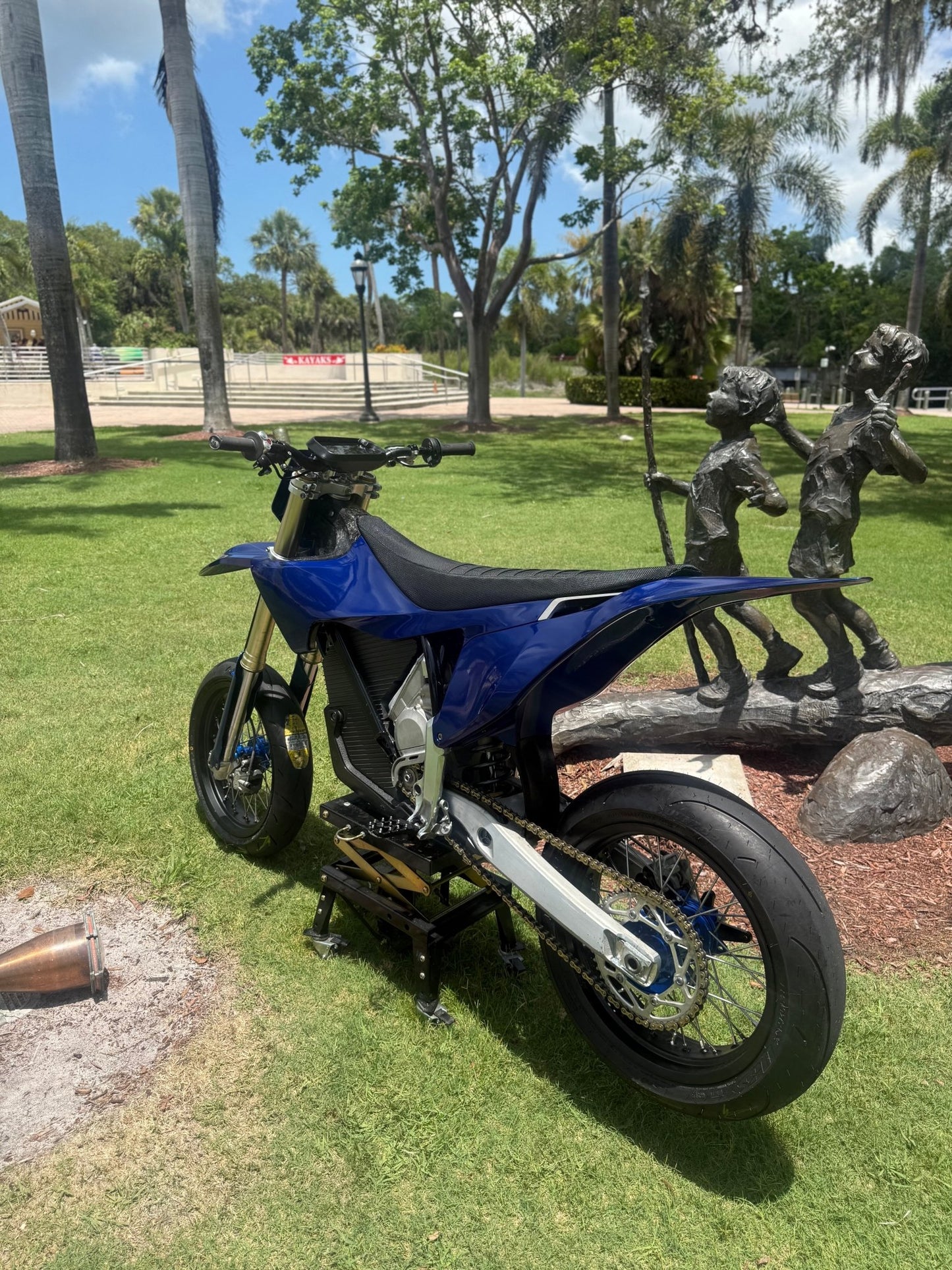 STARK VARG SUPERMOTO RIMS - MXwraps