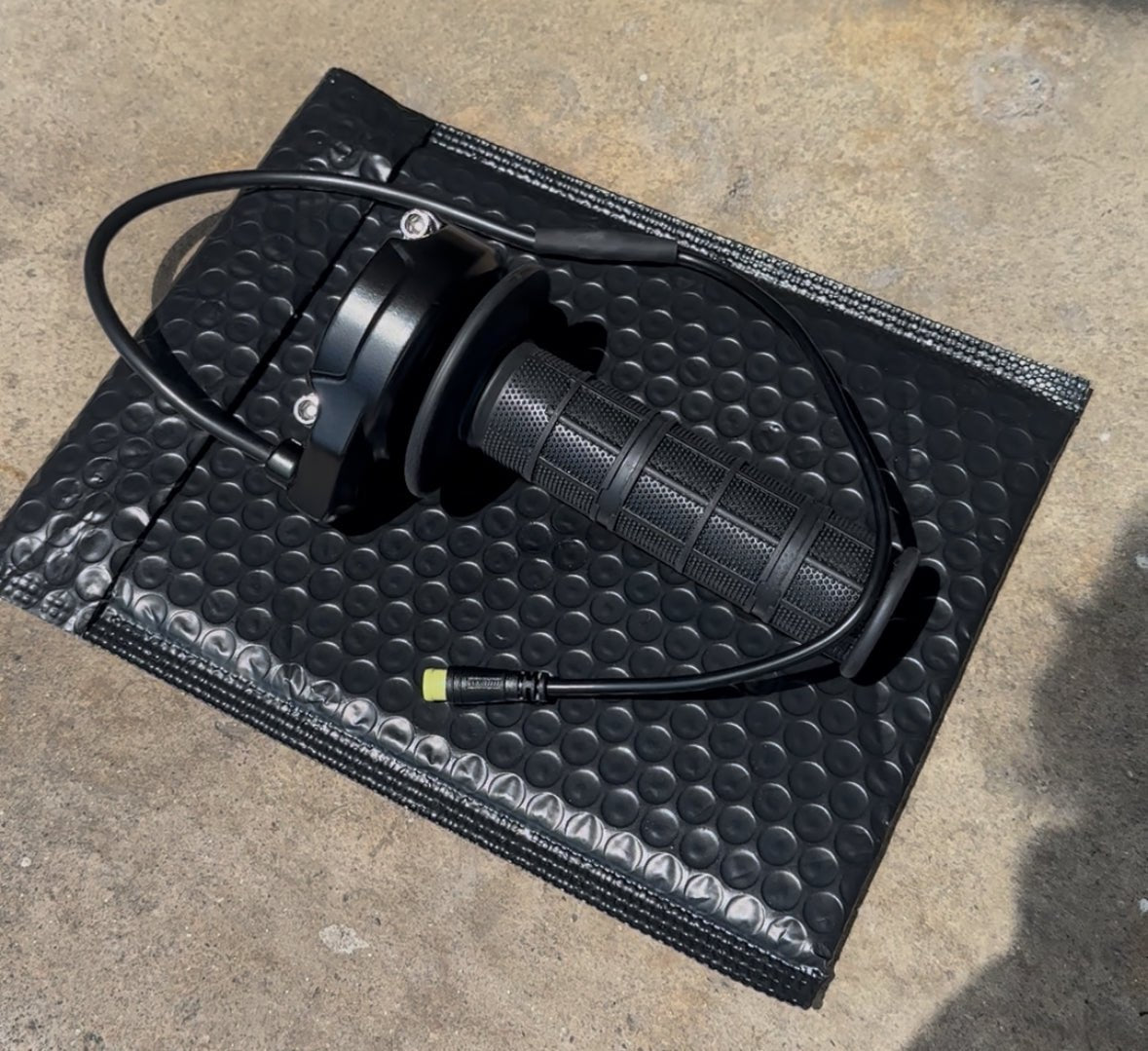 Surron Throttle for E - bikes! - MXwraps