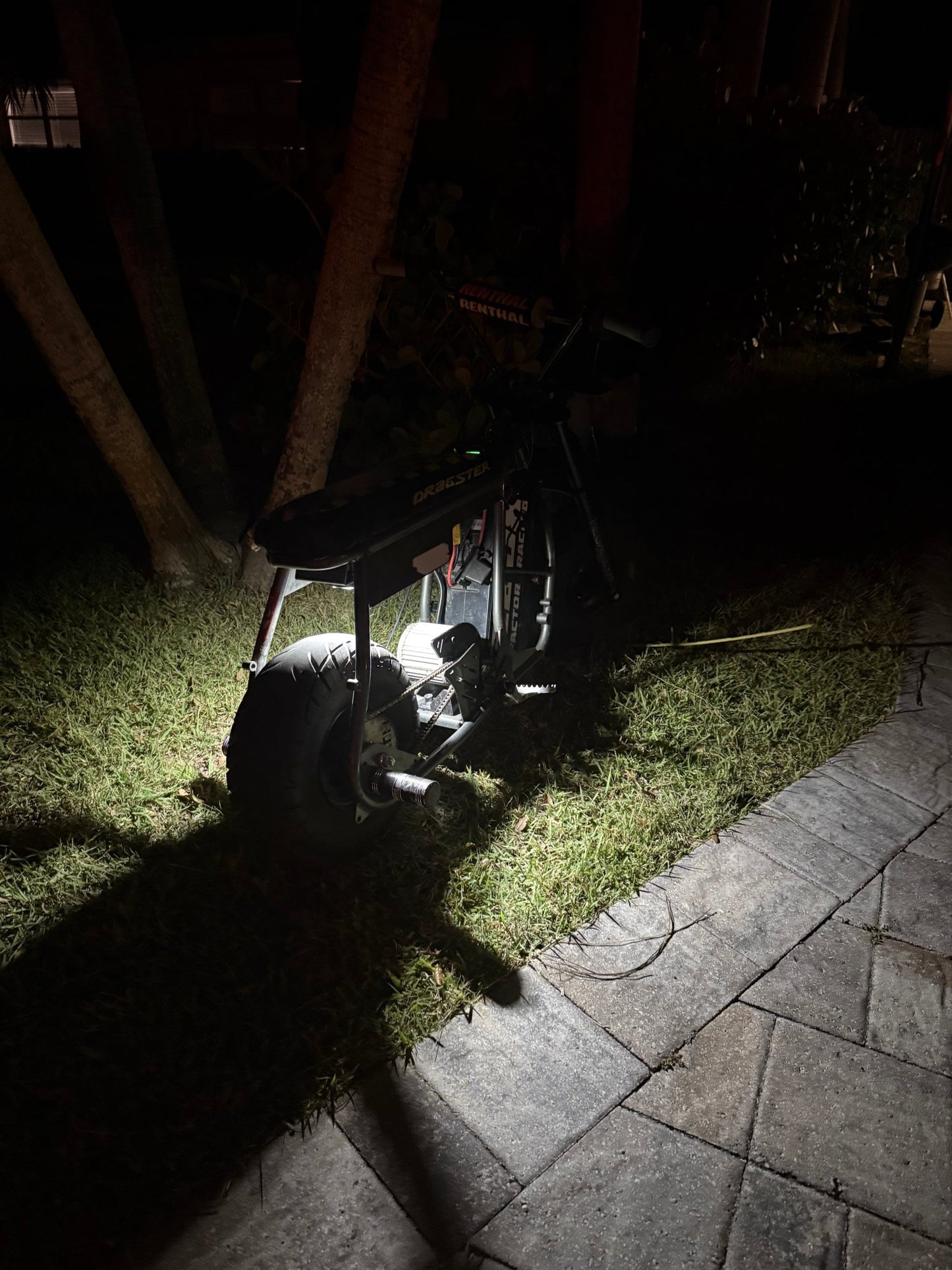 Ebox dragster rock light - MXwraps