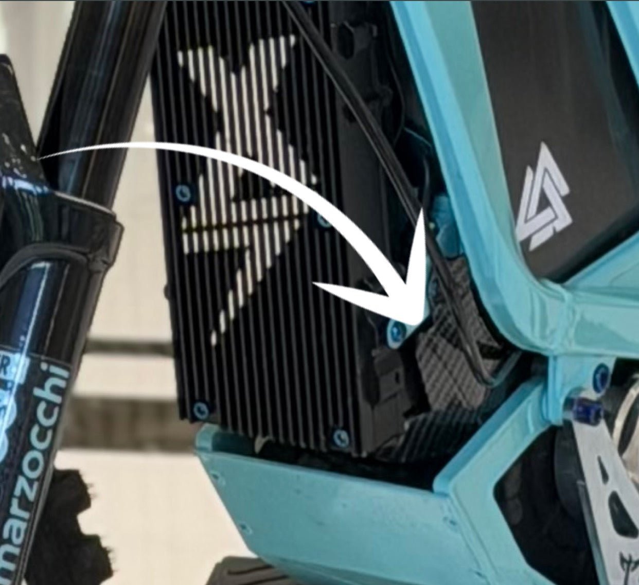 Surron LBX Imitation Carbon Fiber Under Controller guard - MXwraps