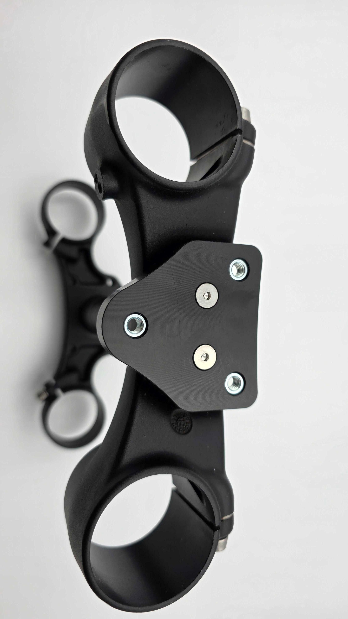 Stem Lock - W9 Fender Adapter Compatible - For forks without a fender mount on lower clamps.