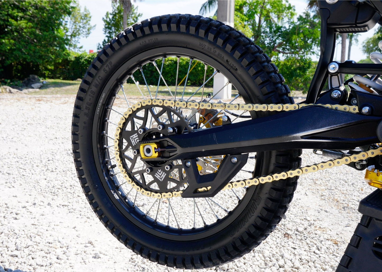 Heavy Hitter 520 Ultra Bee Sprocket - MXwraps