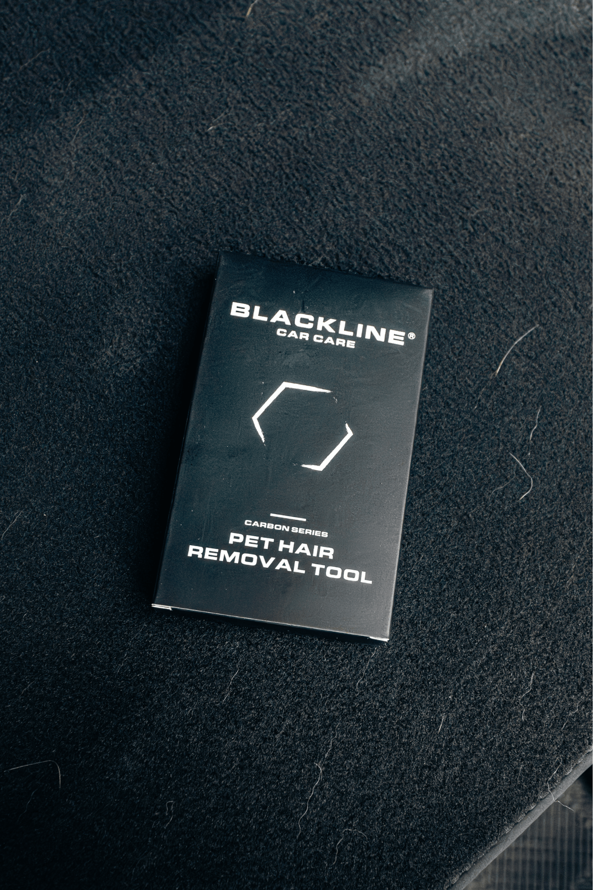 BLACKLINE® PET HAIR BRUSH - MXwraps