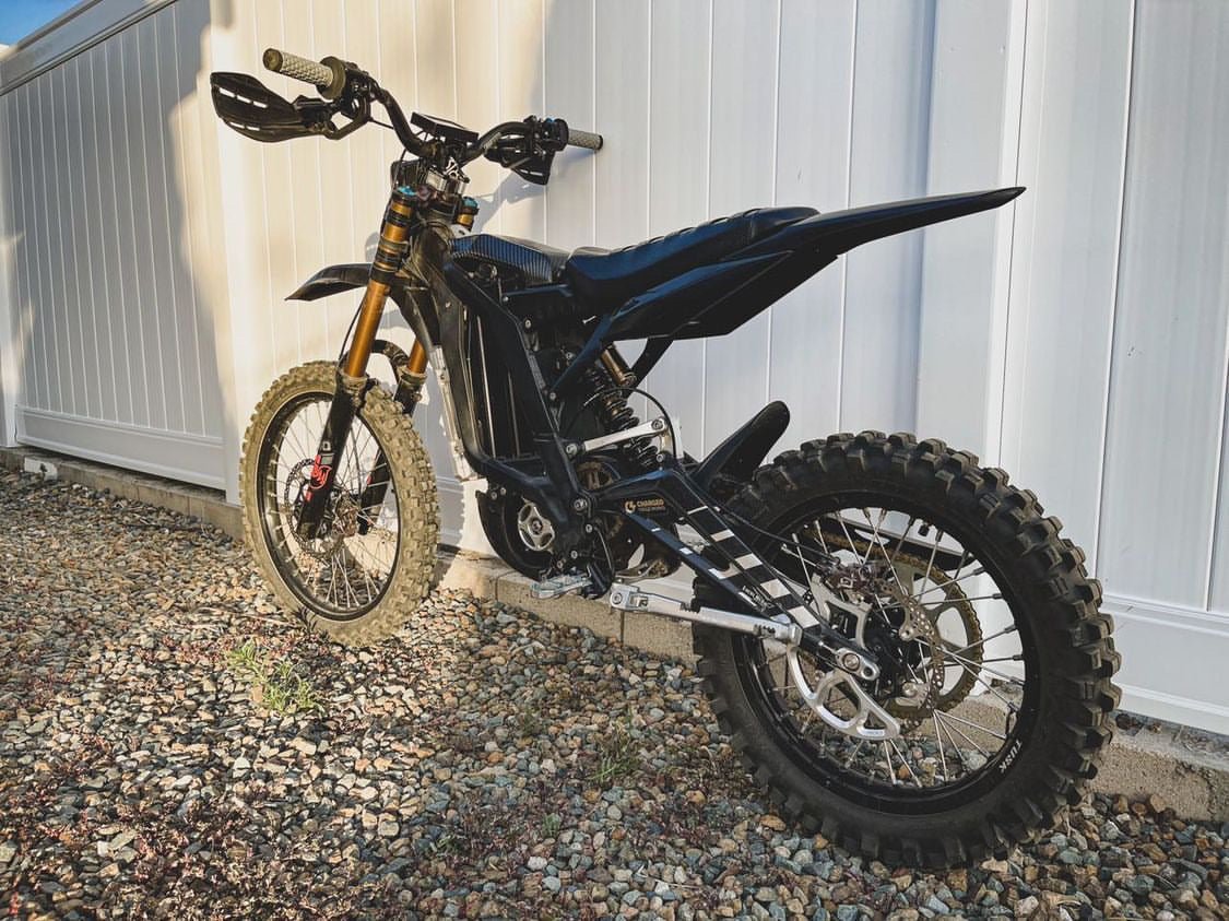 Extended Rear Fender V2 W/Side Shrouds - MXwraps