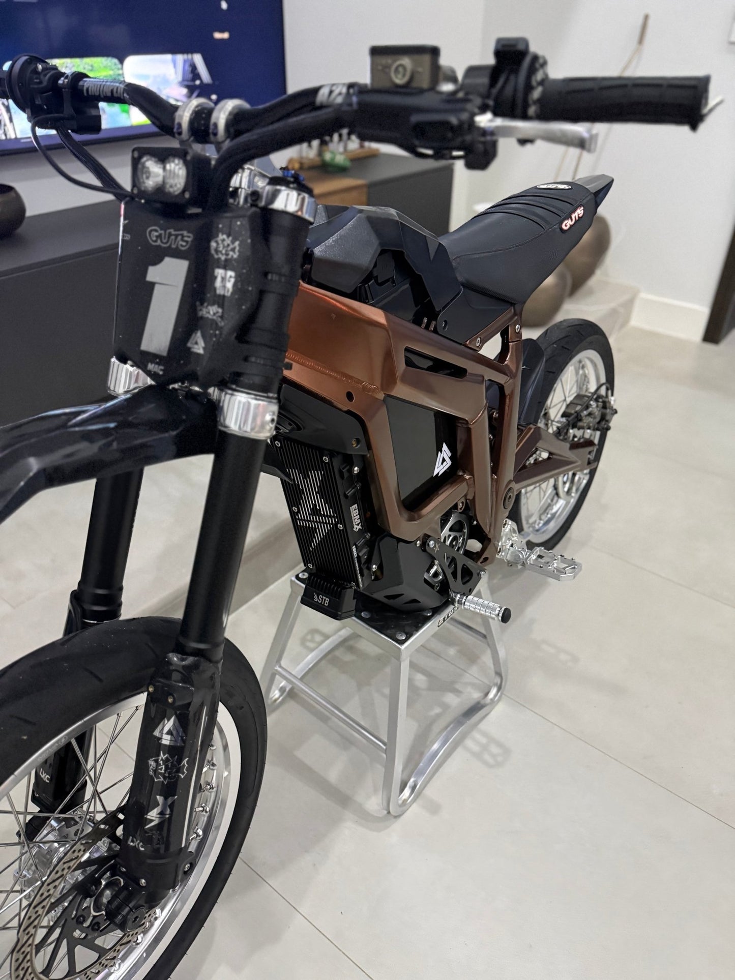 Surron LBX, Ultra Bee, E Ride Pro, & Talaria XXX/MX3/4/5 Wheelie Light - MXwraps