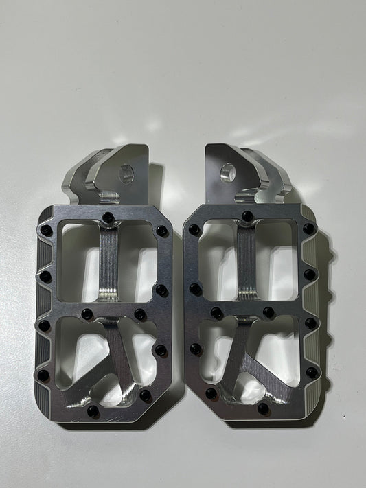 Silver foot pegs