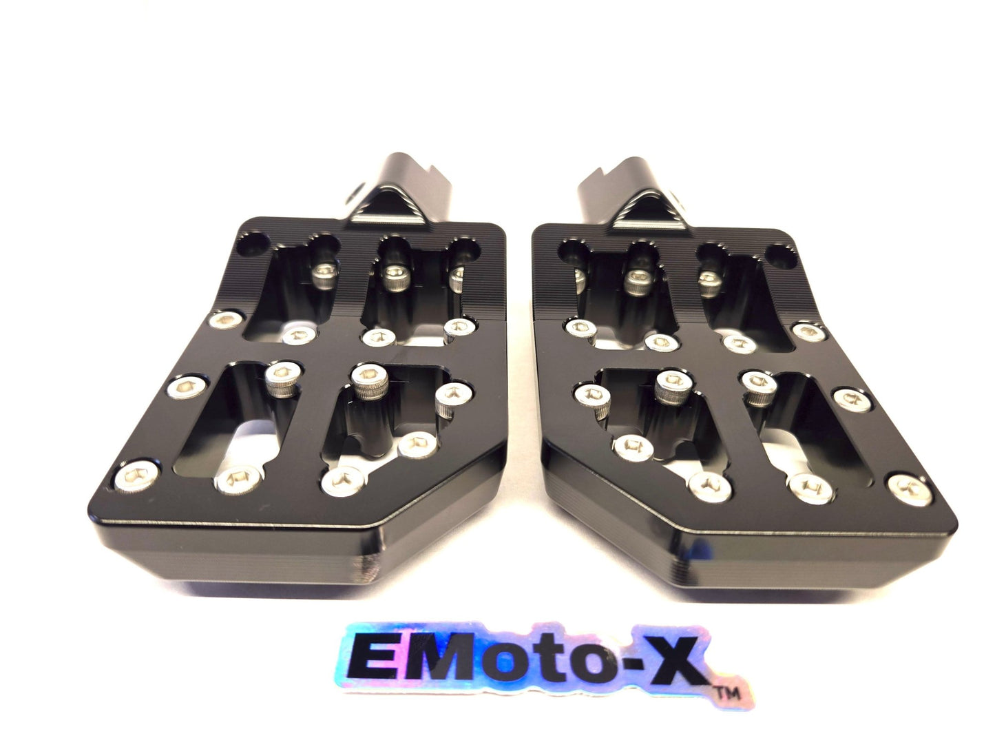 Emoto - X Rawrr Mantis Upgraded foot Pegs - MXwraps