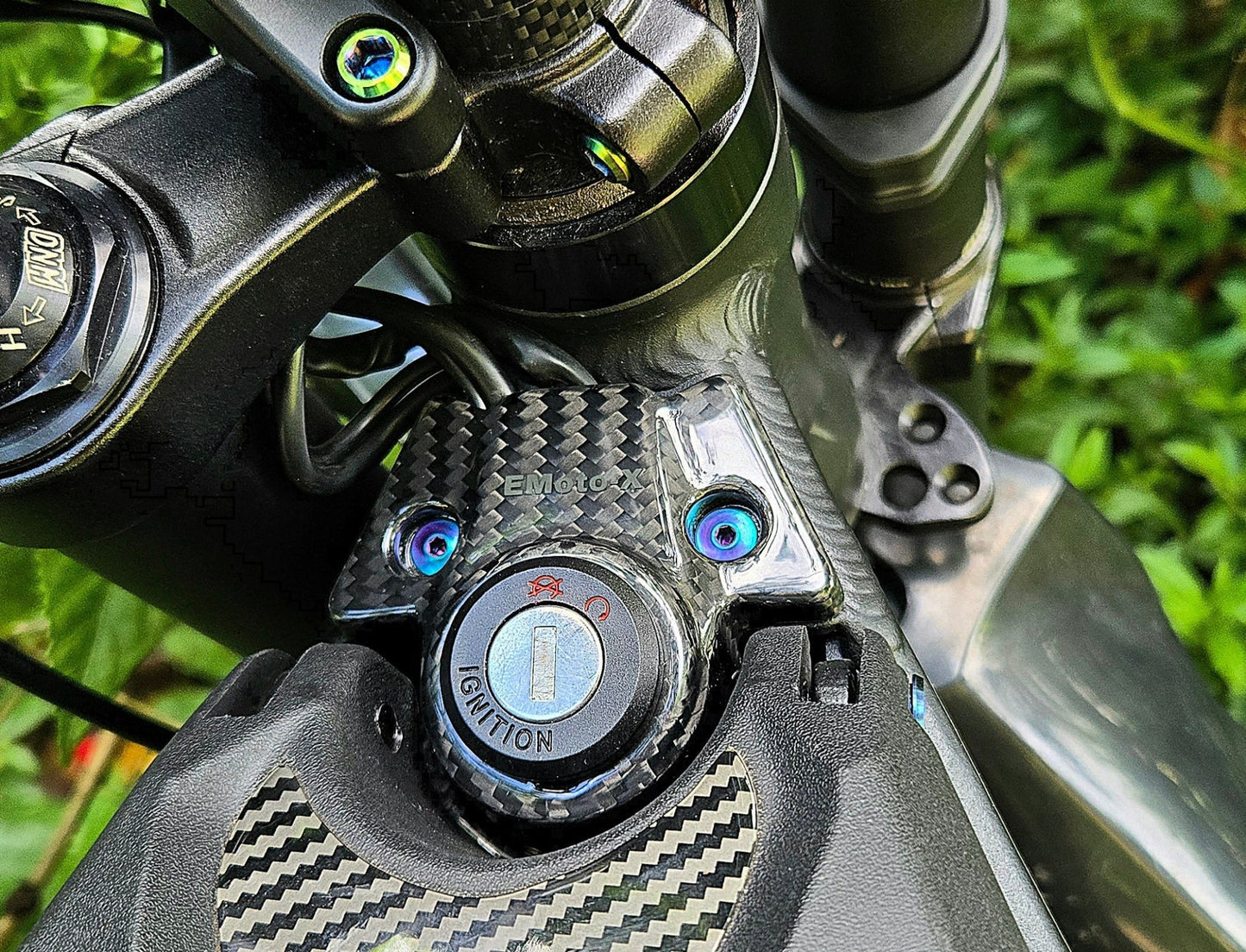 EMoto - X Carbon Fiber Ignition Switch Cover For Talaria Sting - MXwraps