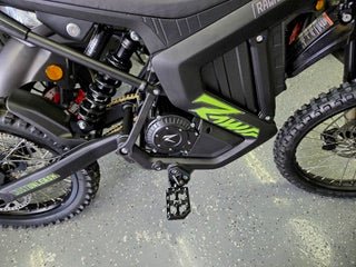 Emoto - X Rawrr Mantis Upgraded foot Pegs - MXwraps