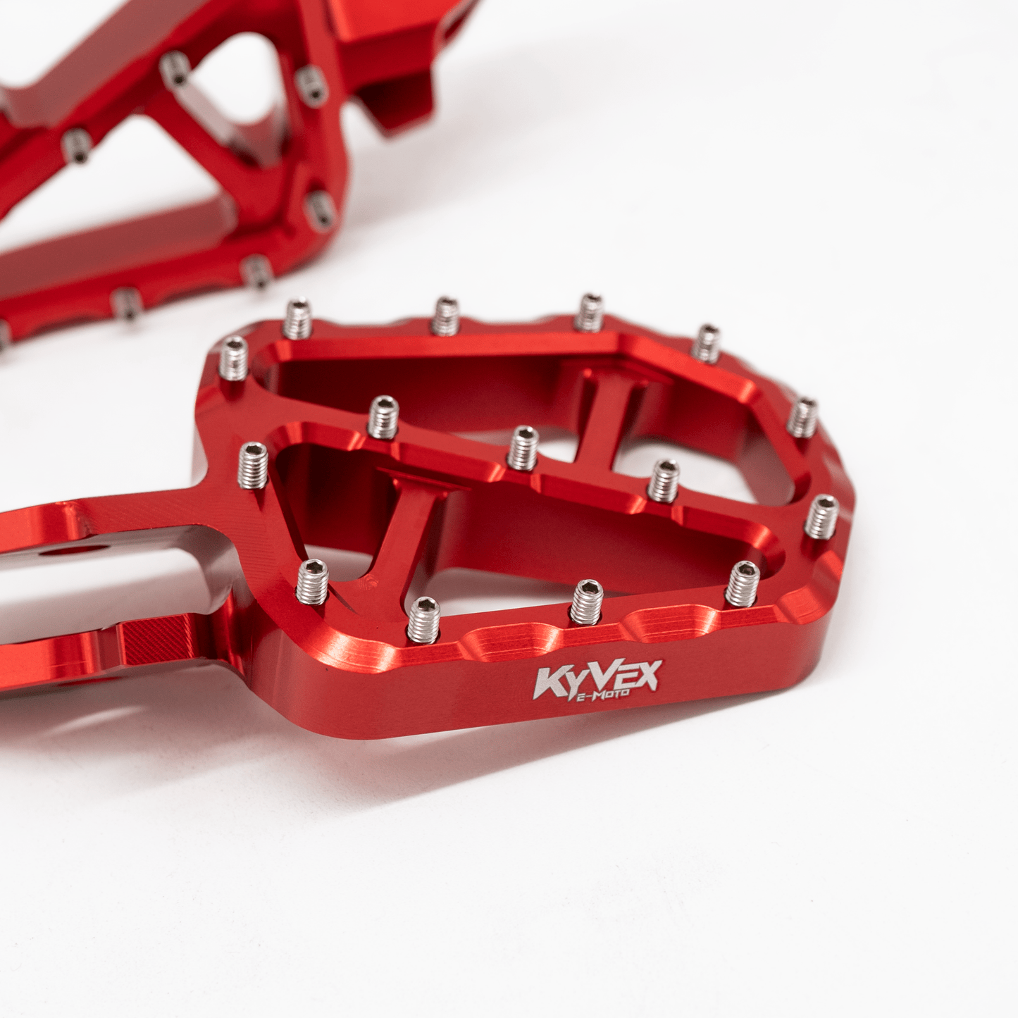 KyVex Billet Wide Foot Pegs - Ultra Bee Compatible - MXwraps
