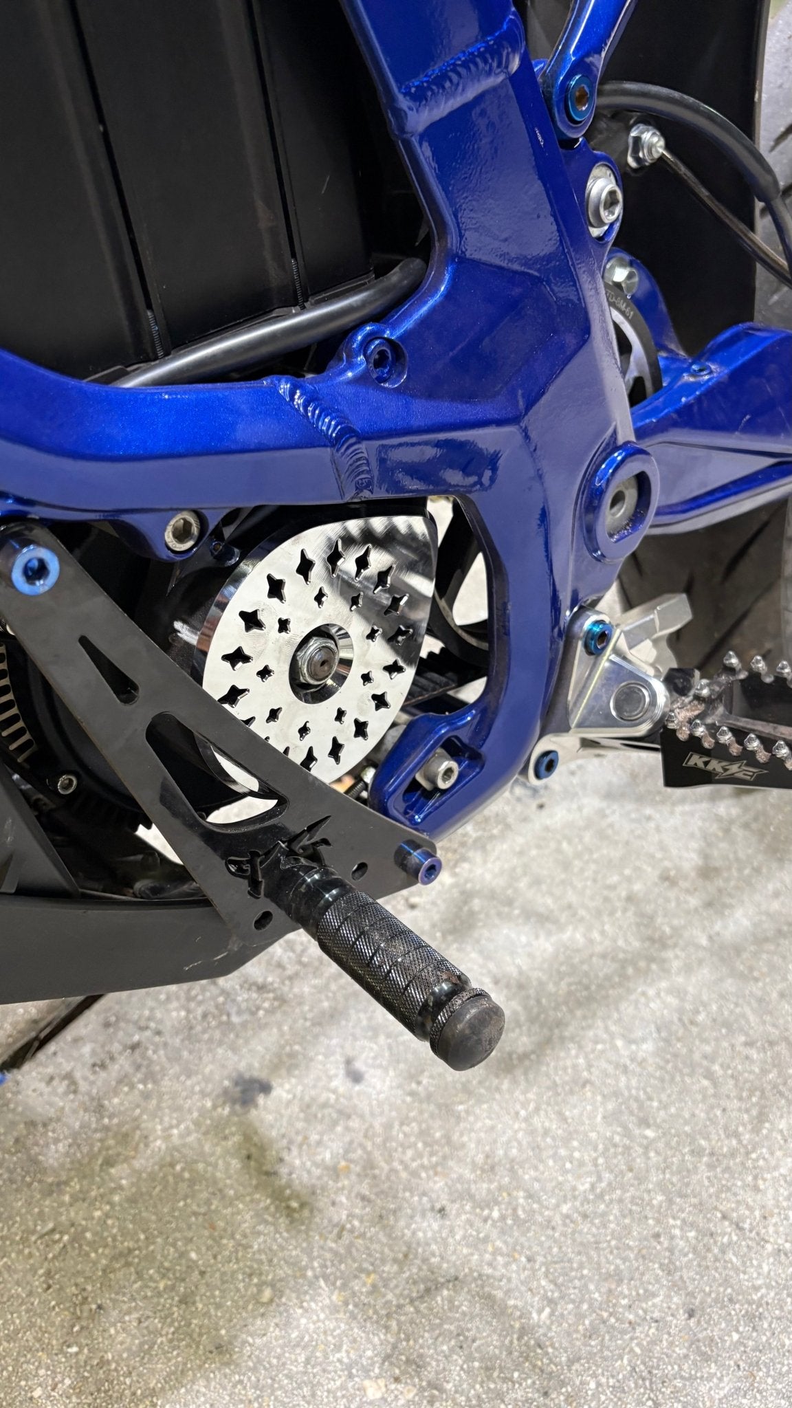 Ultra Bee Metal Motor cover - MXwraps