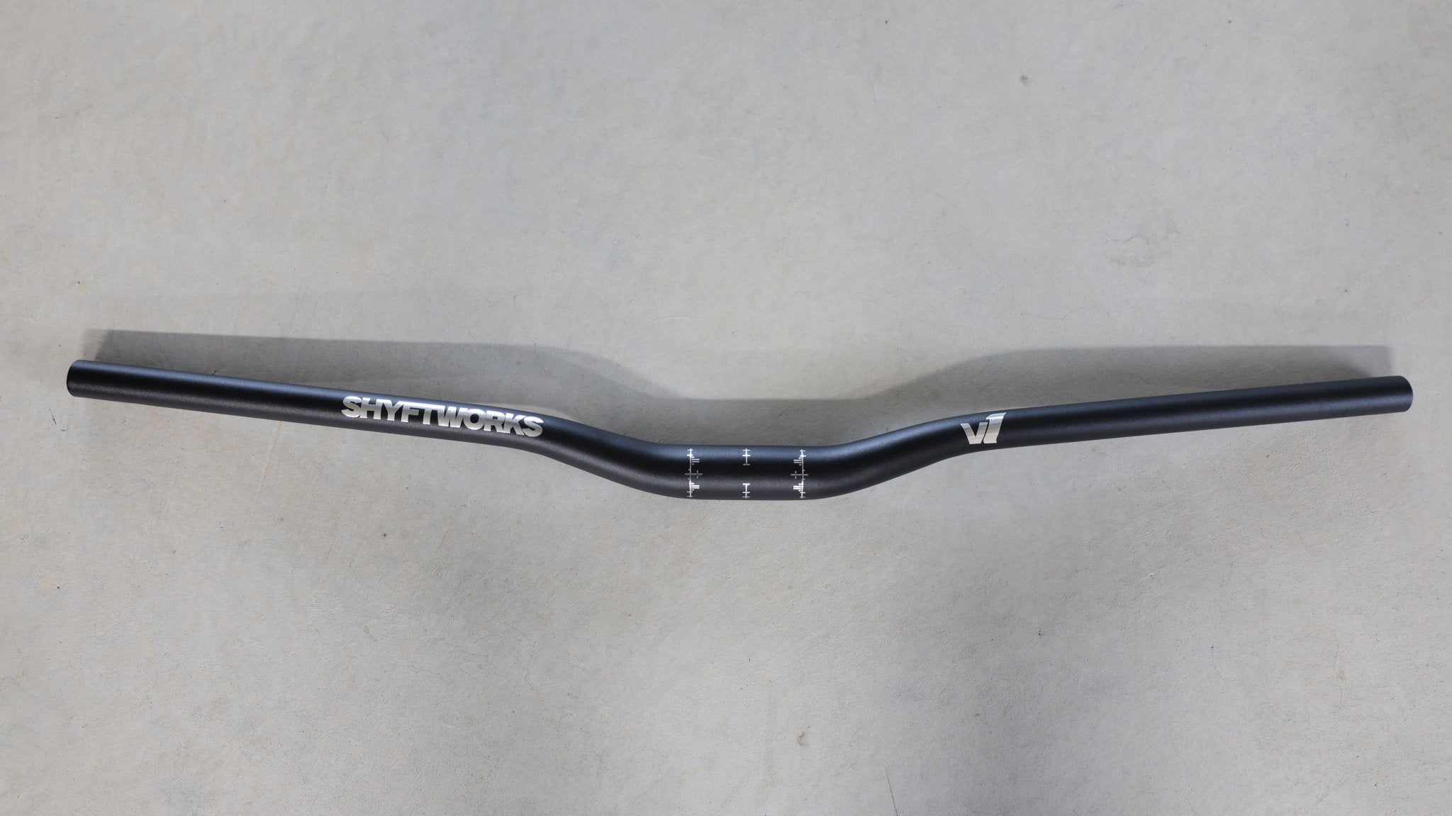 パパサル SHYFTWORKS v1 Aluminum Handlebar (31.8mm) – MXwraps