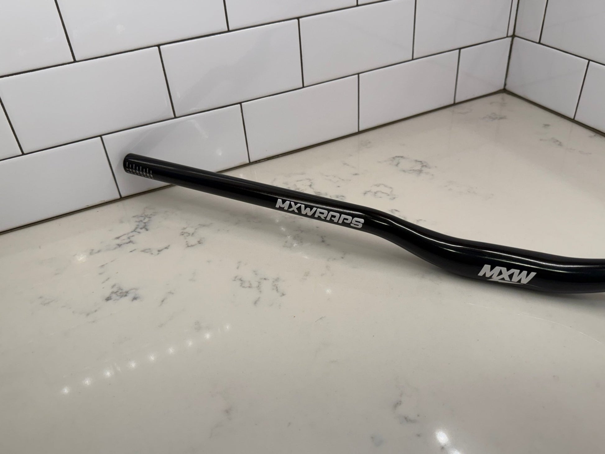MXW Glossy Handlebars (31.8mm) - MXwraps