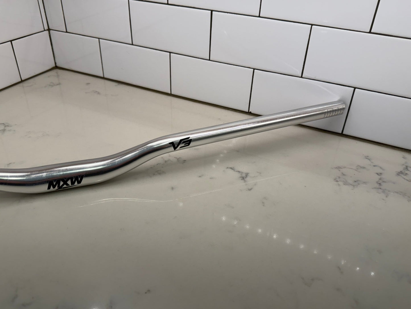 MXW Glossy Handlebars (31.8mm) - MXwraps