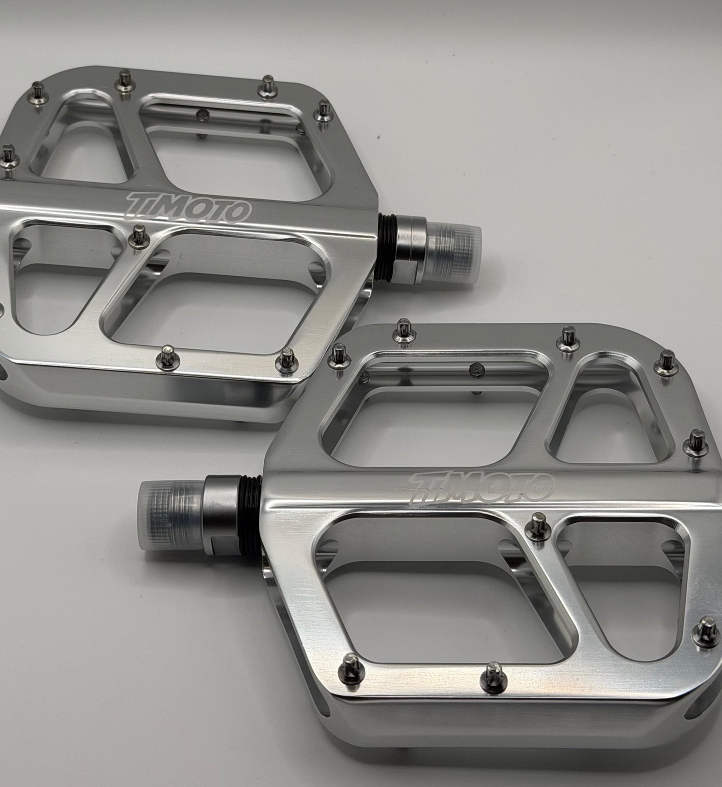 MXwraps Chrome Bike Pedals (Universal Fit)