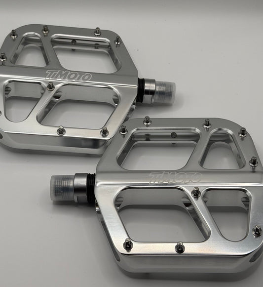 Timoto V2 chromemaxx Bike Pedals (Universal Fit) - MXwraps