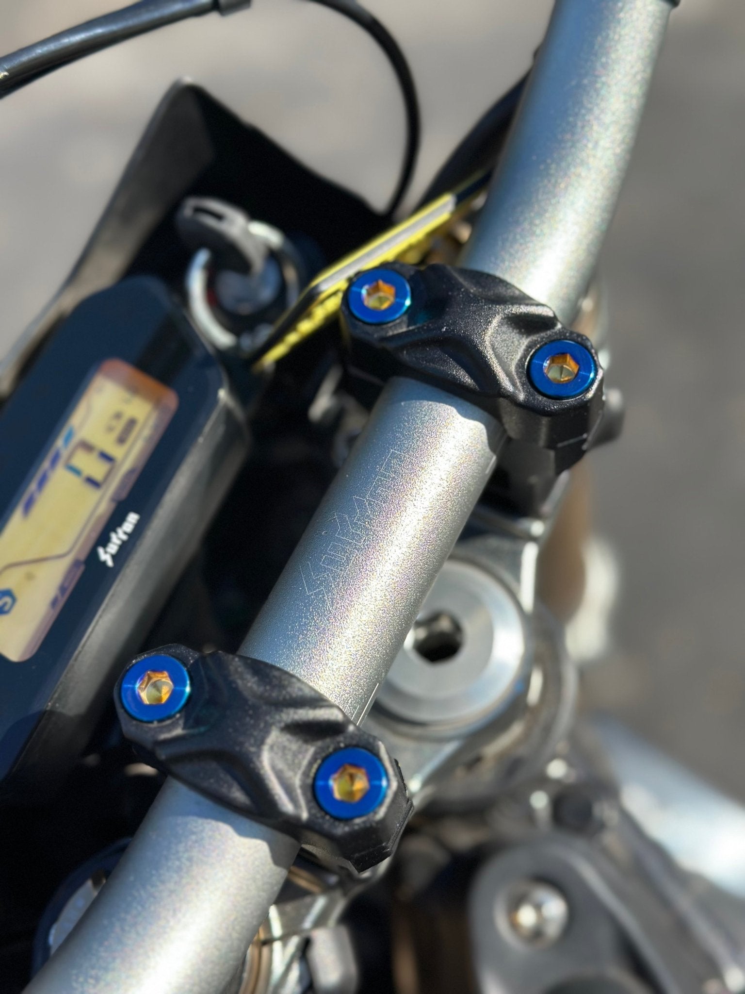 Titanium Handlebar Clamp Bolts Blue - Surron Ultra Bee - MXwraps