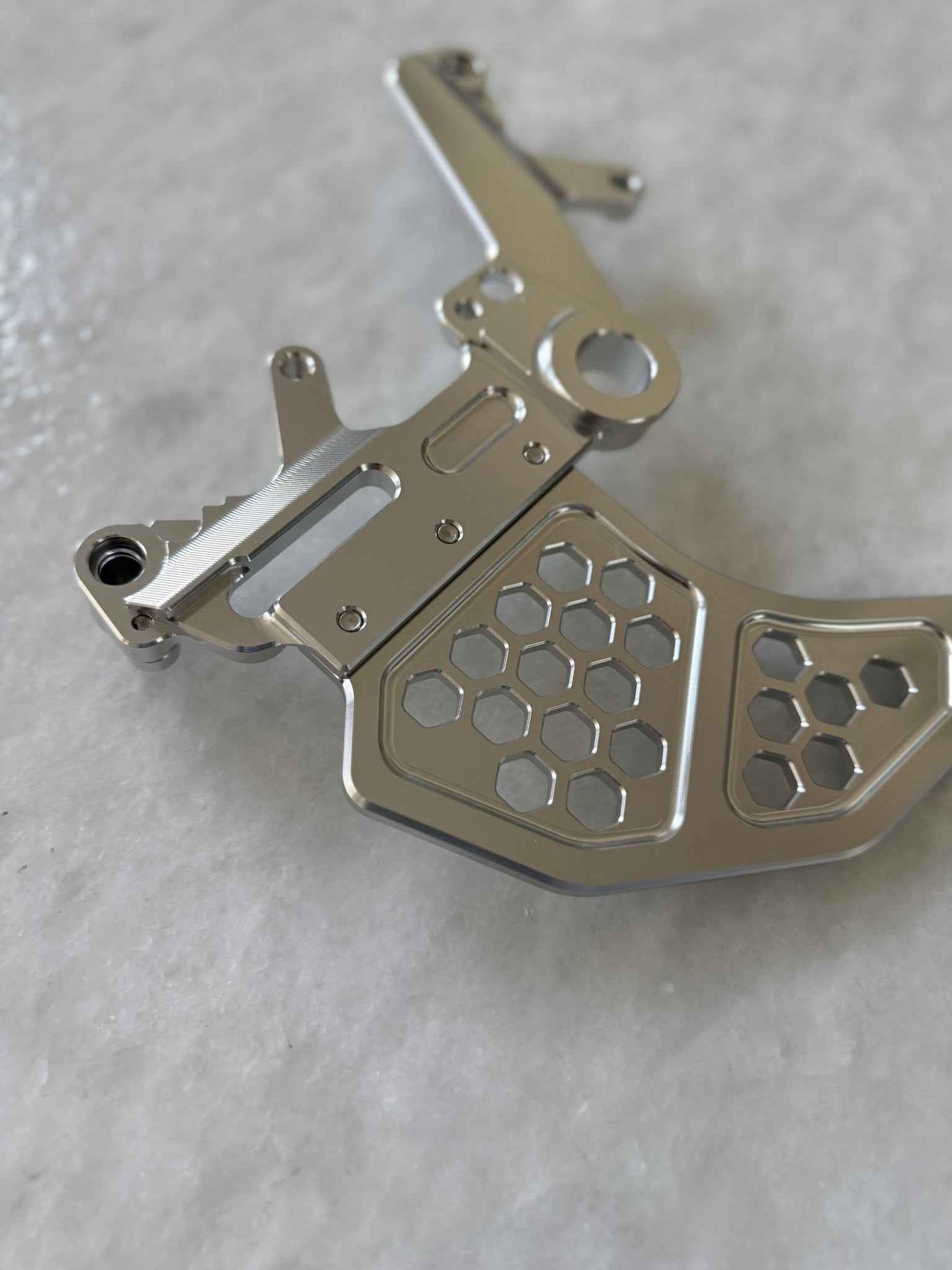 Metal Ultra - Bee Dual Caliper Mount - MXwraps