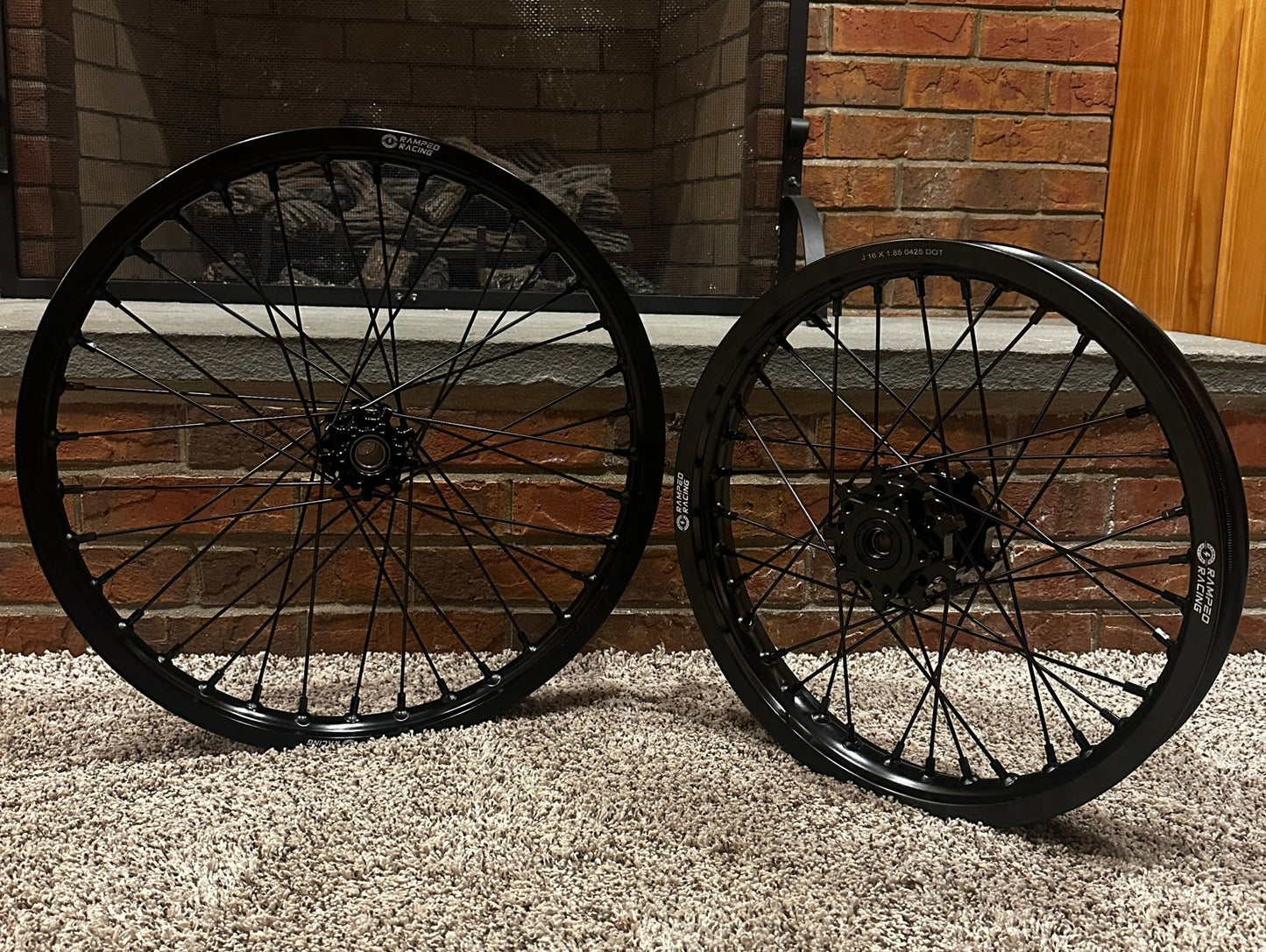 16/19 Wheel Set for Vetra Blazer / Arctic Leopard XE Pro and XE Pro s (No Tires) - MXwraps