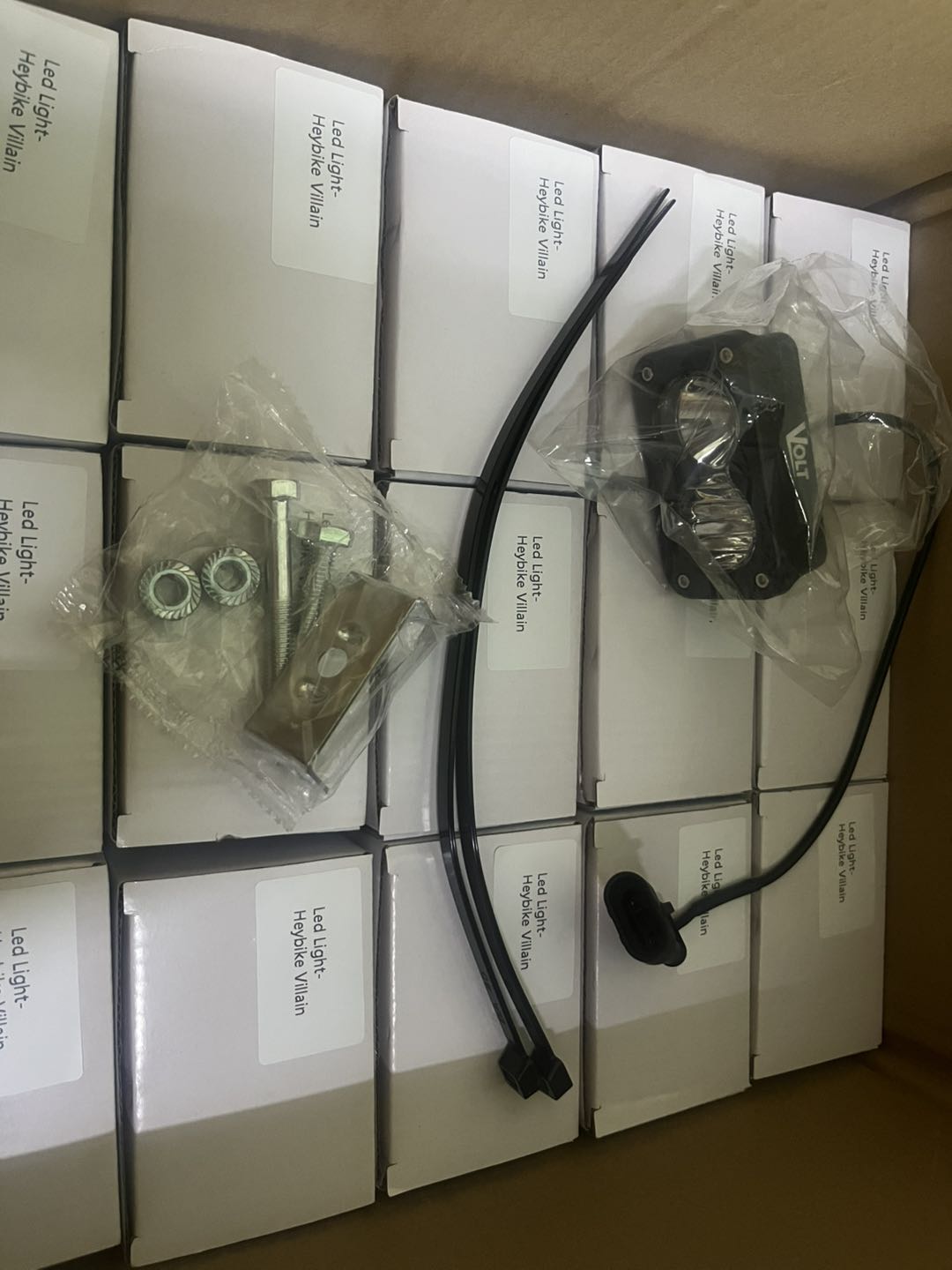 Volt Plug and Play lights