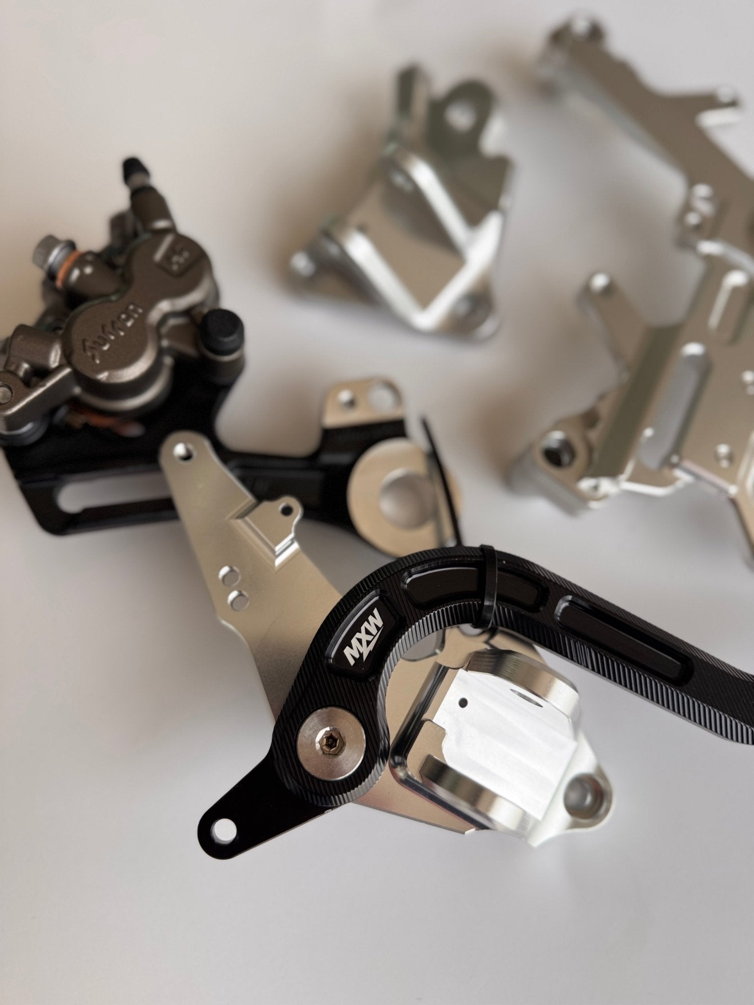 Surron Ultra Bee Footbrake Kit V3 - MXwraps