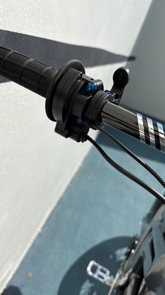 Talaria Throttle Titanium Bolts - MXwraps