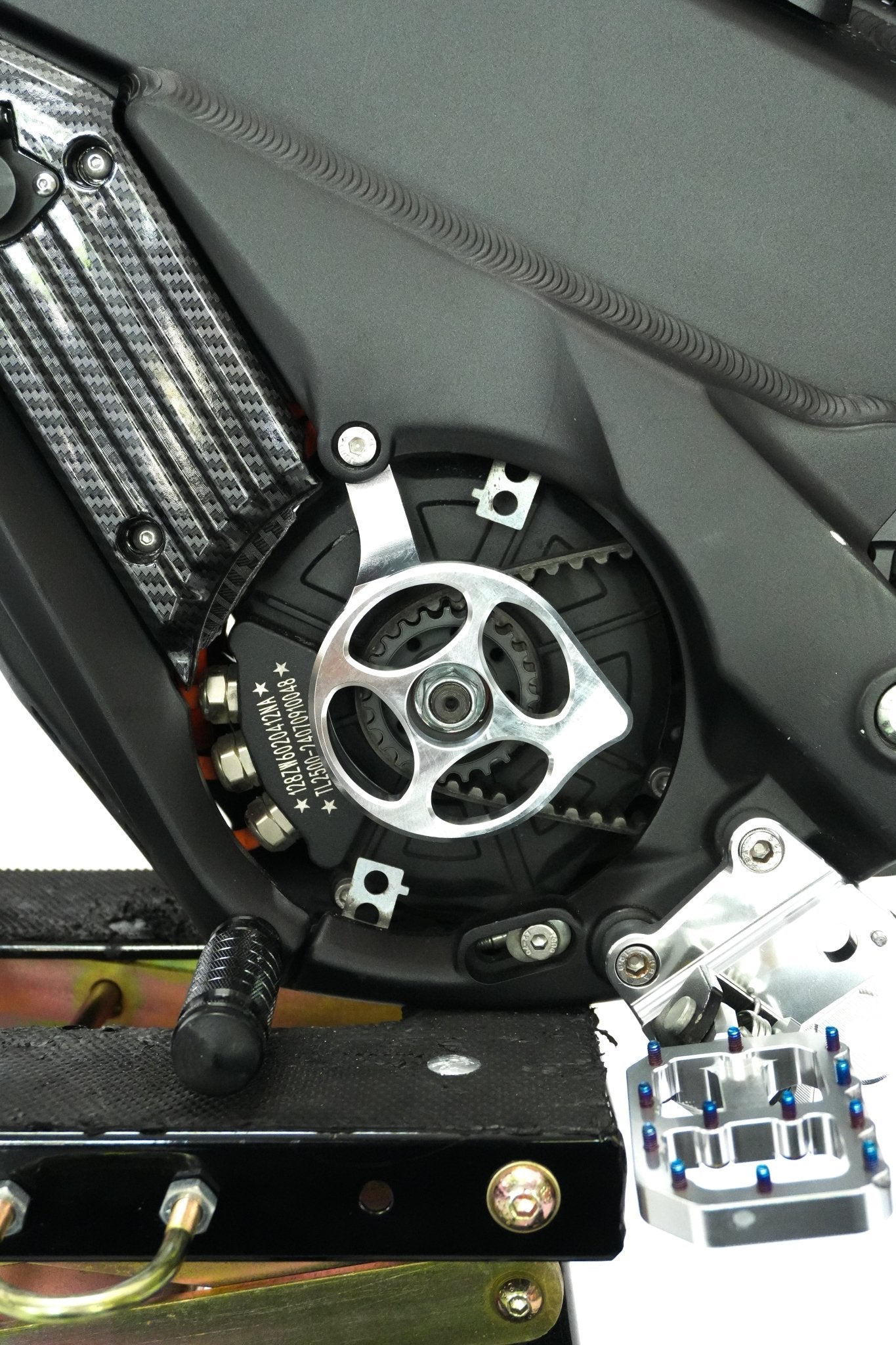XXX METAL motor cover V1 - MXwraps
