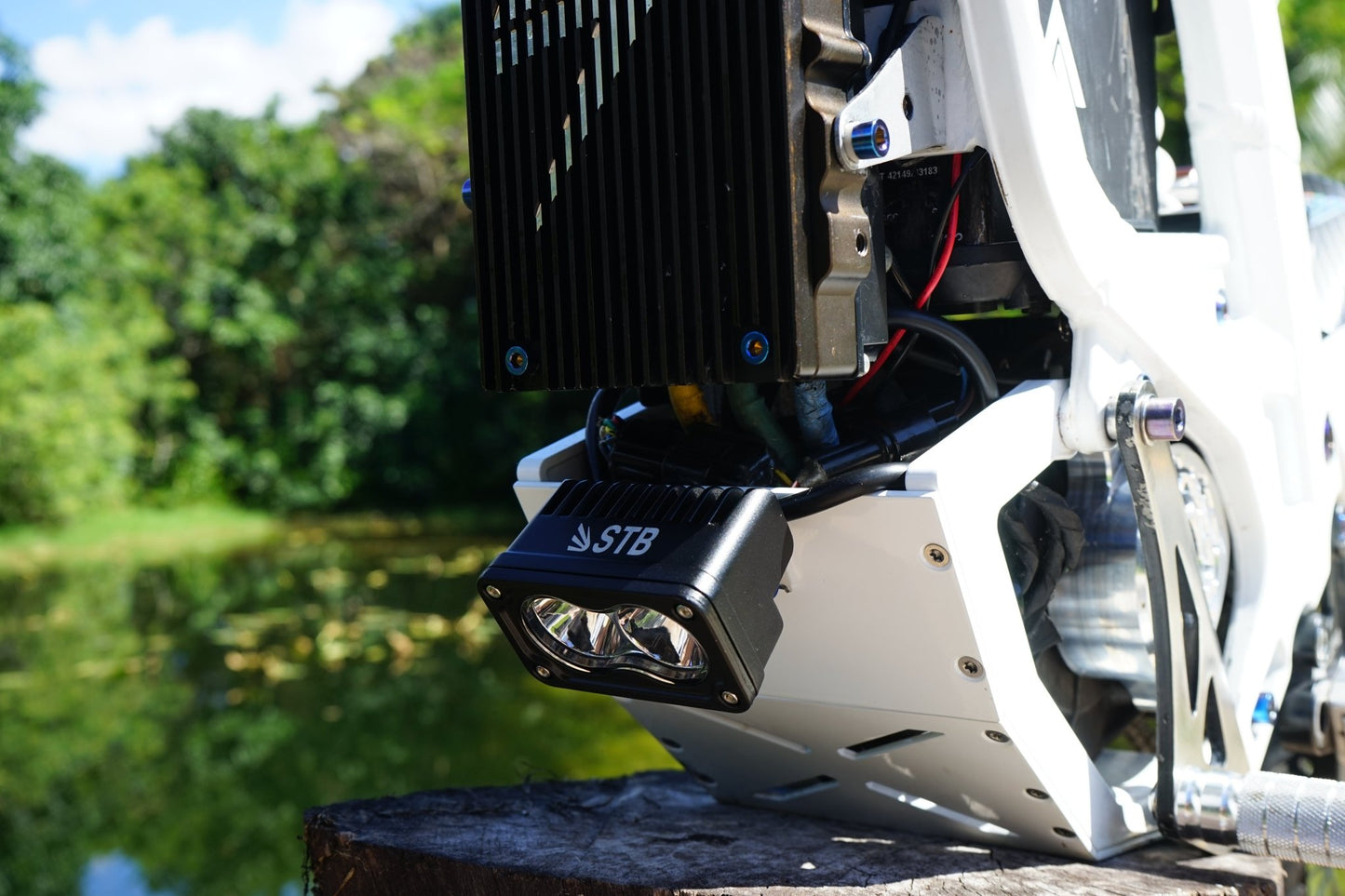 Streetbeam Wheelie Light - MXwraps