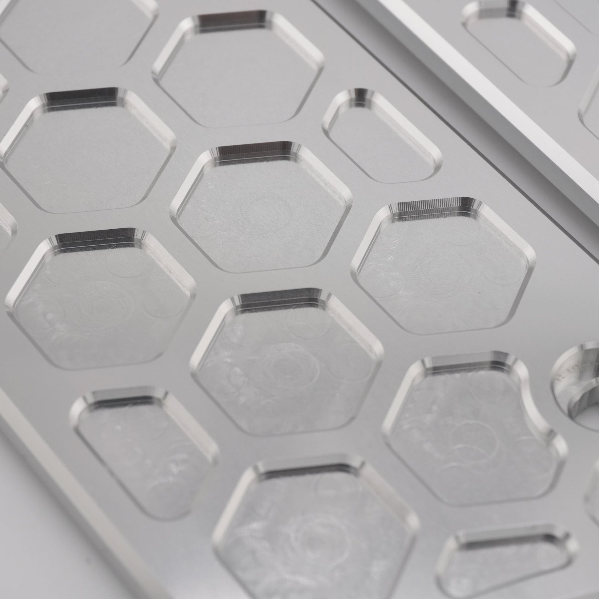 TB Talaria XXX Aluminum Side Panels - MXwraps