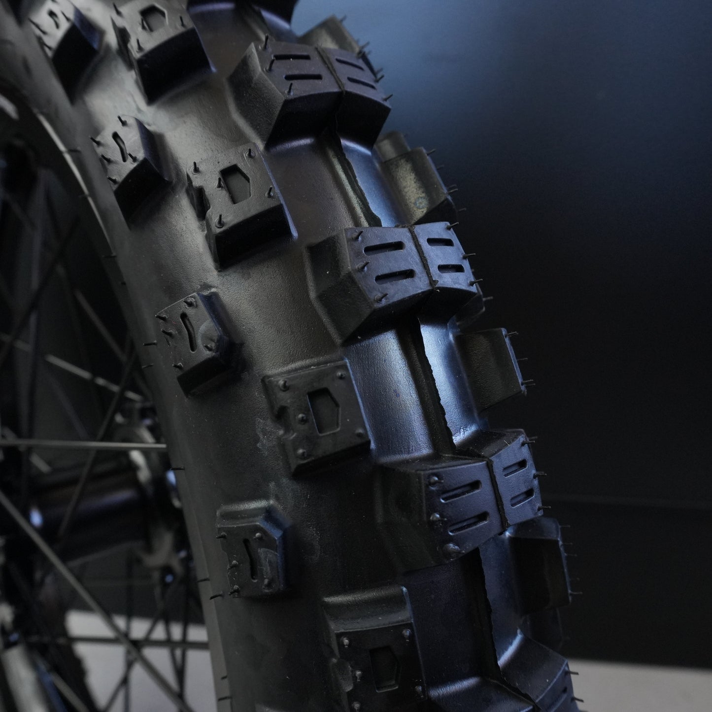 16in Wheel Upgrade For Vetra and Arctic Leopard XE With Tire