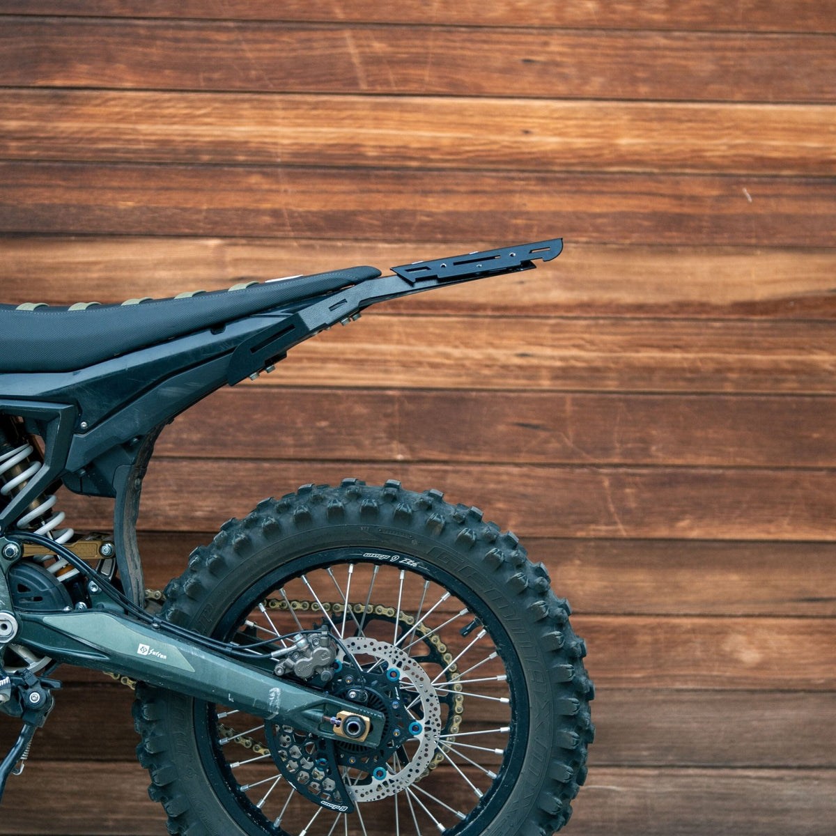 Ultra Bee Rear Rack - MXwraps