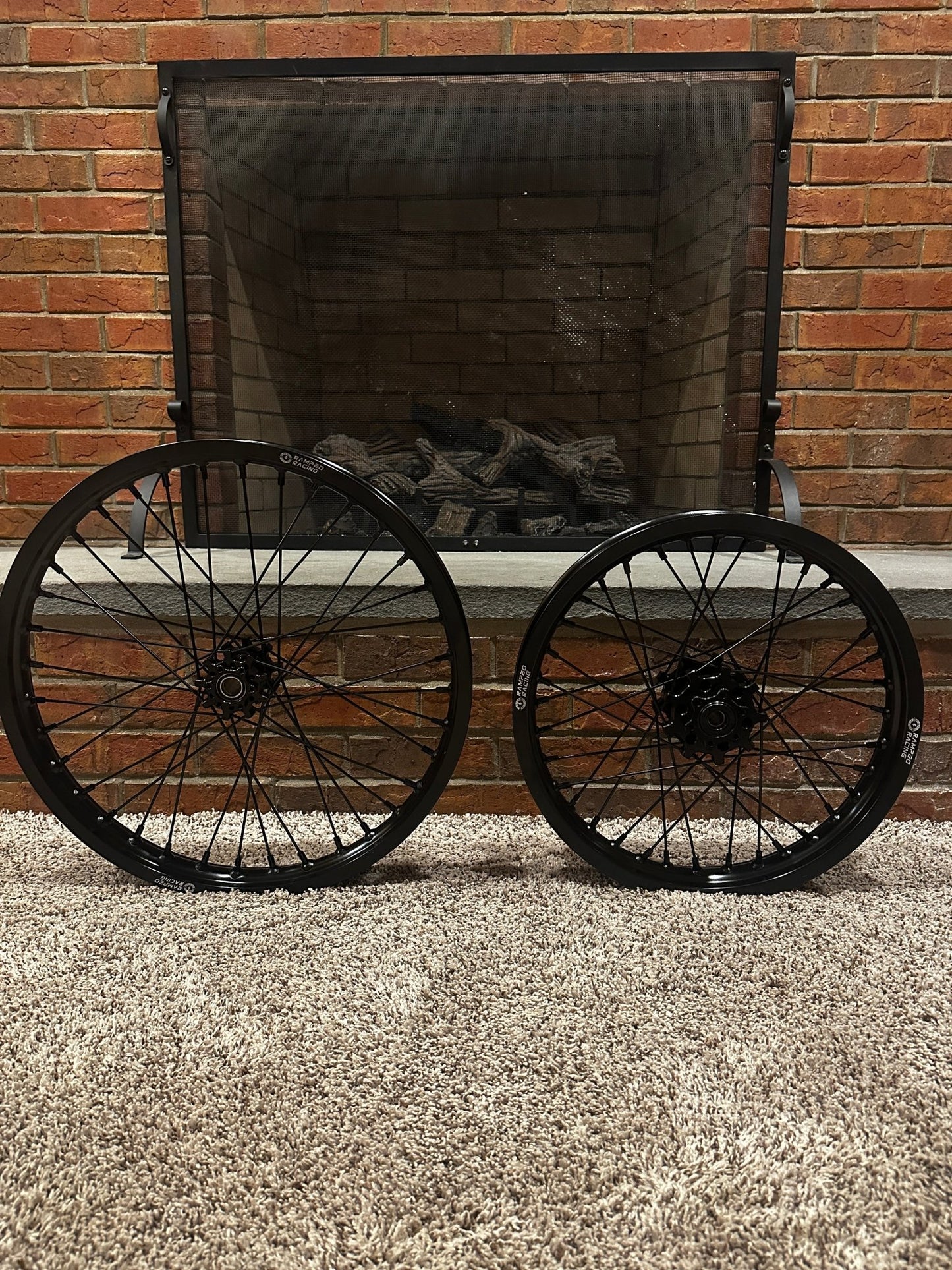 16/19 Wheel Set for Vetra Blazer / Arctic Leopard XE Pro and XE Pro s (No Tires) - MXwraps
