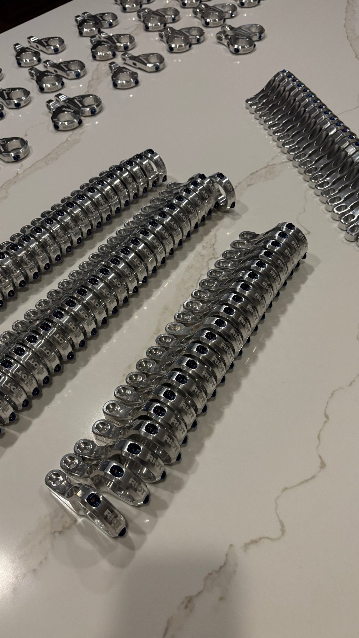 Riot Direct Stem 31.8mm V2 (FREE TITANIUM STYLE BOLTS) - MXwraps