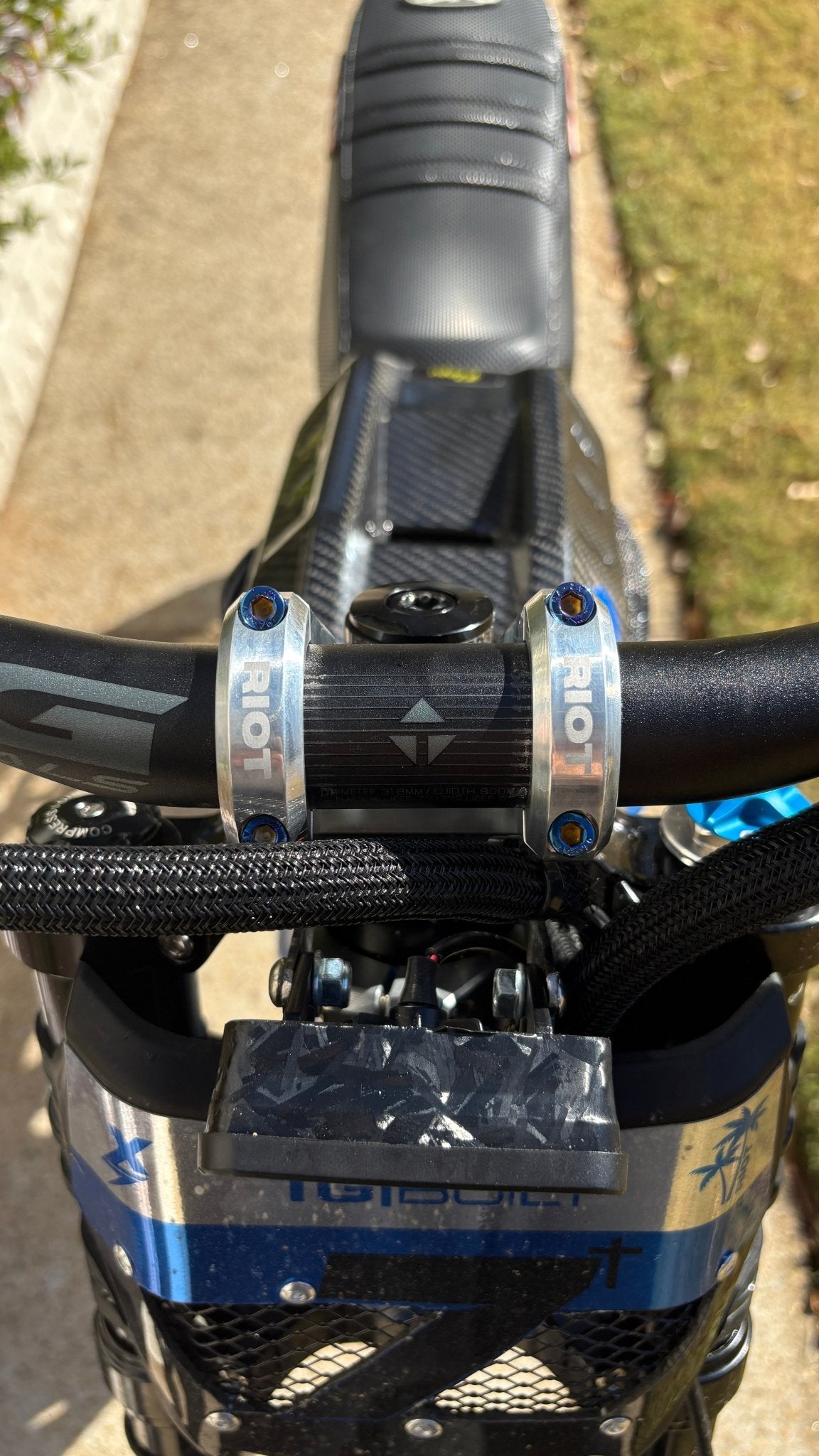 Riot Direct Stem 31.8mm V2 (FREE TITANIUM STYLE BOLTS) - MXwraps