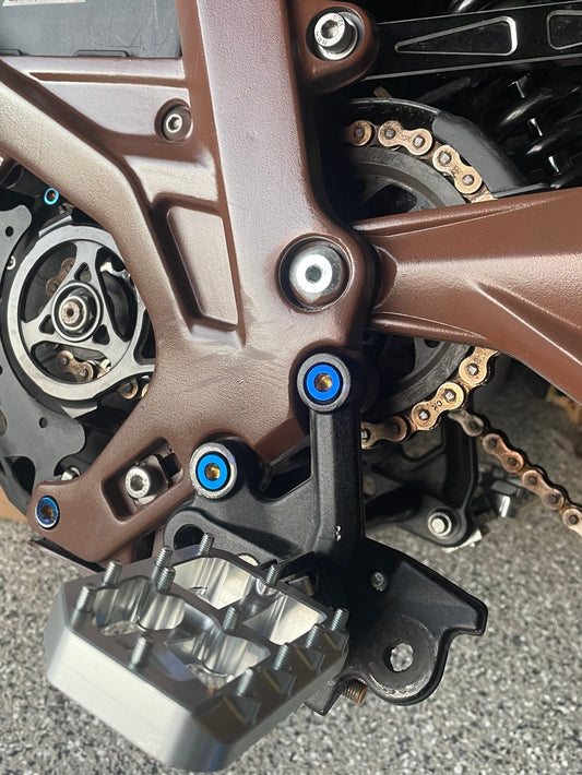 E - Moto peg bracket bolts(4 pc) - MXwraps