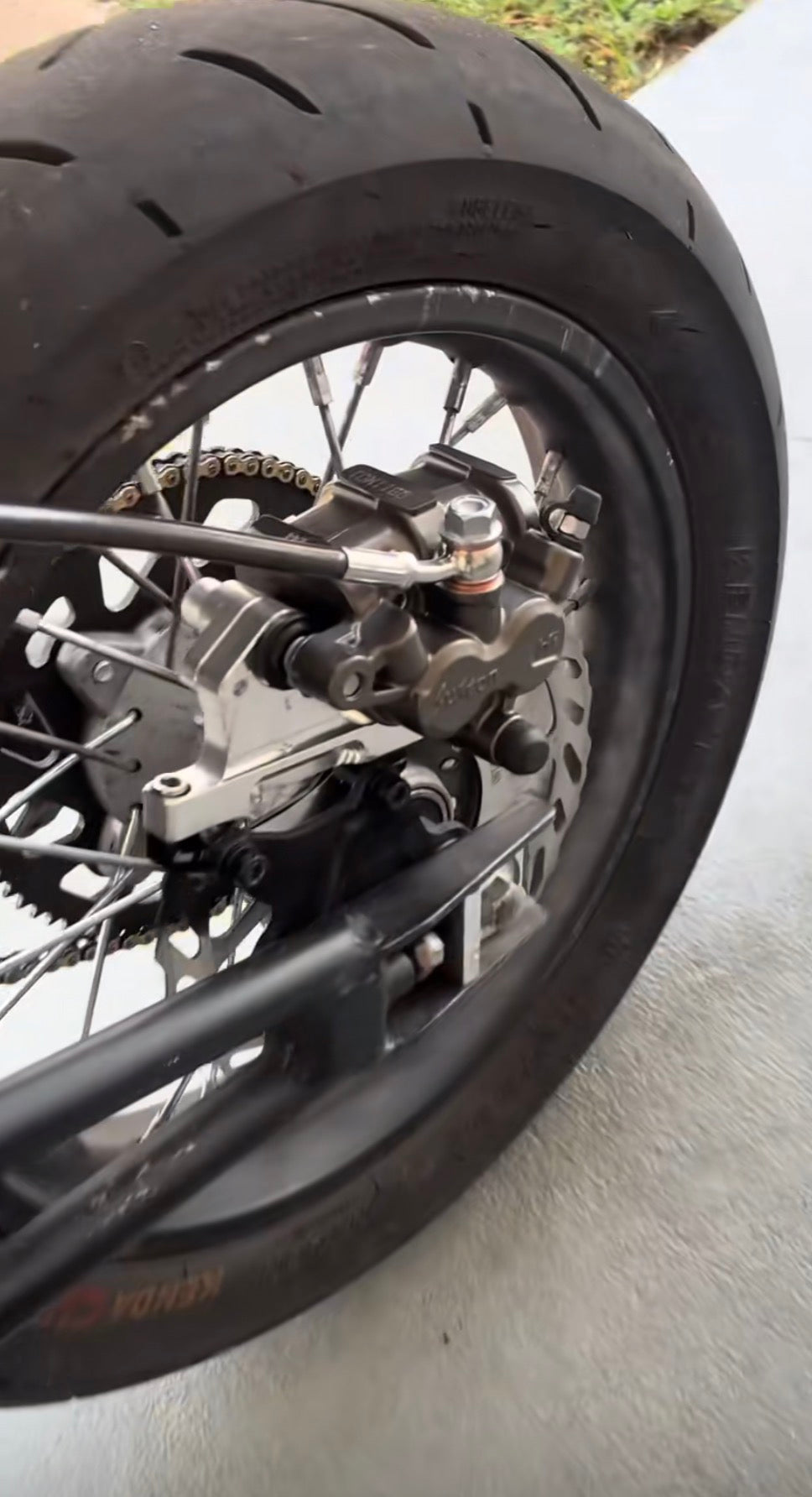 Ebox Ultra Bee Brakes