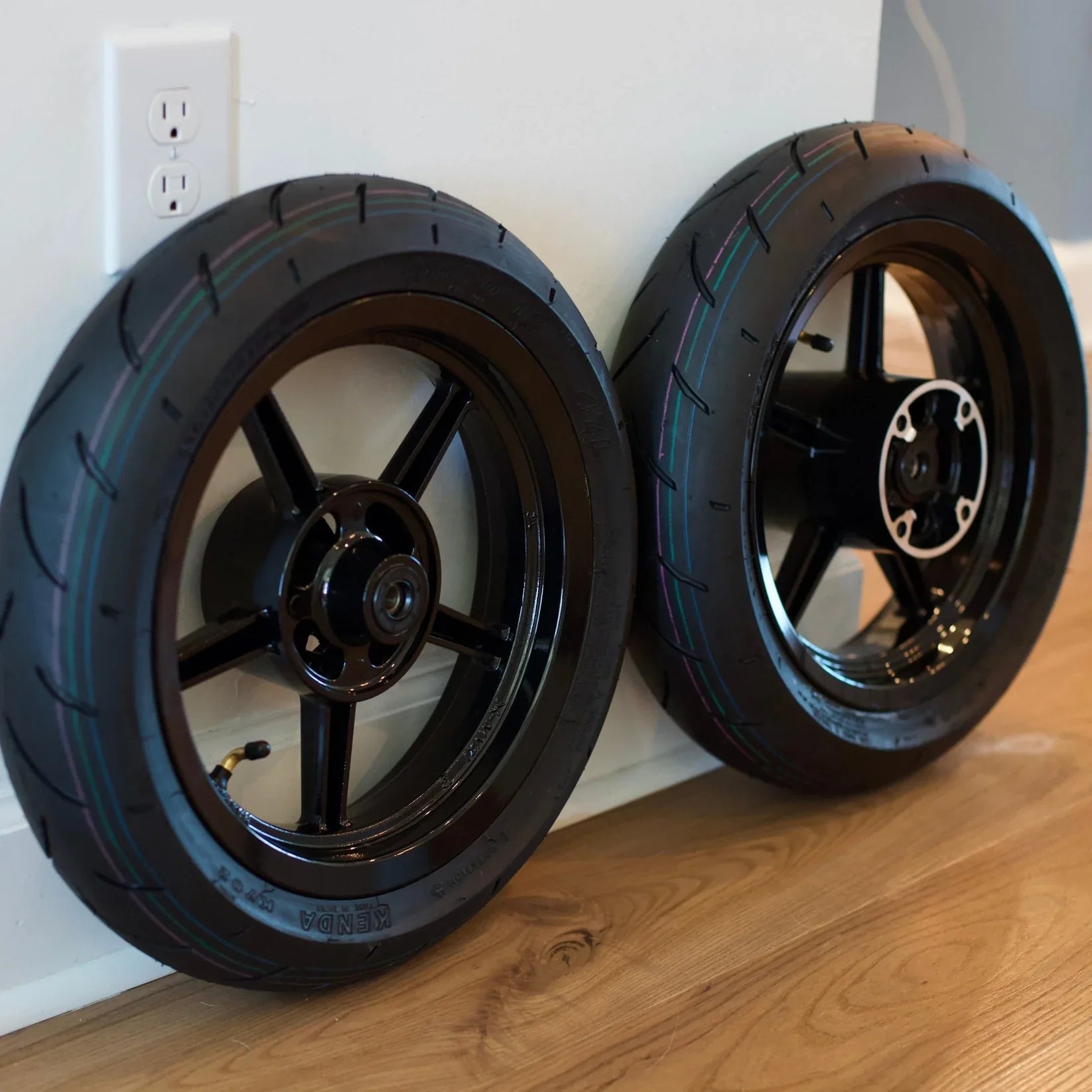 Yozma IN10 Supermoto Wheel Set - MXwraps