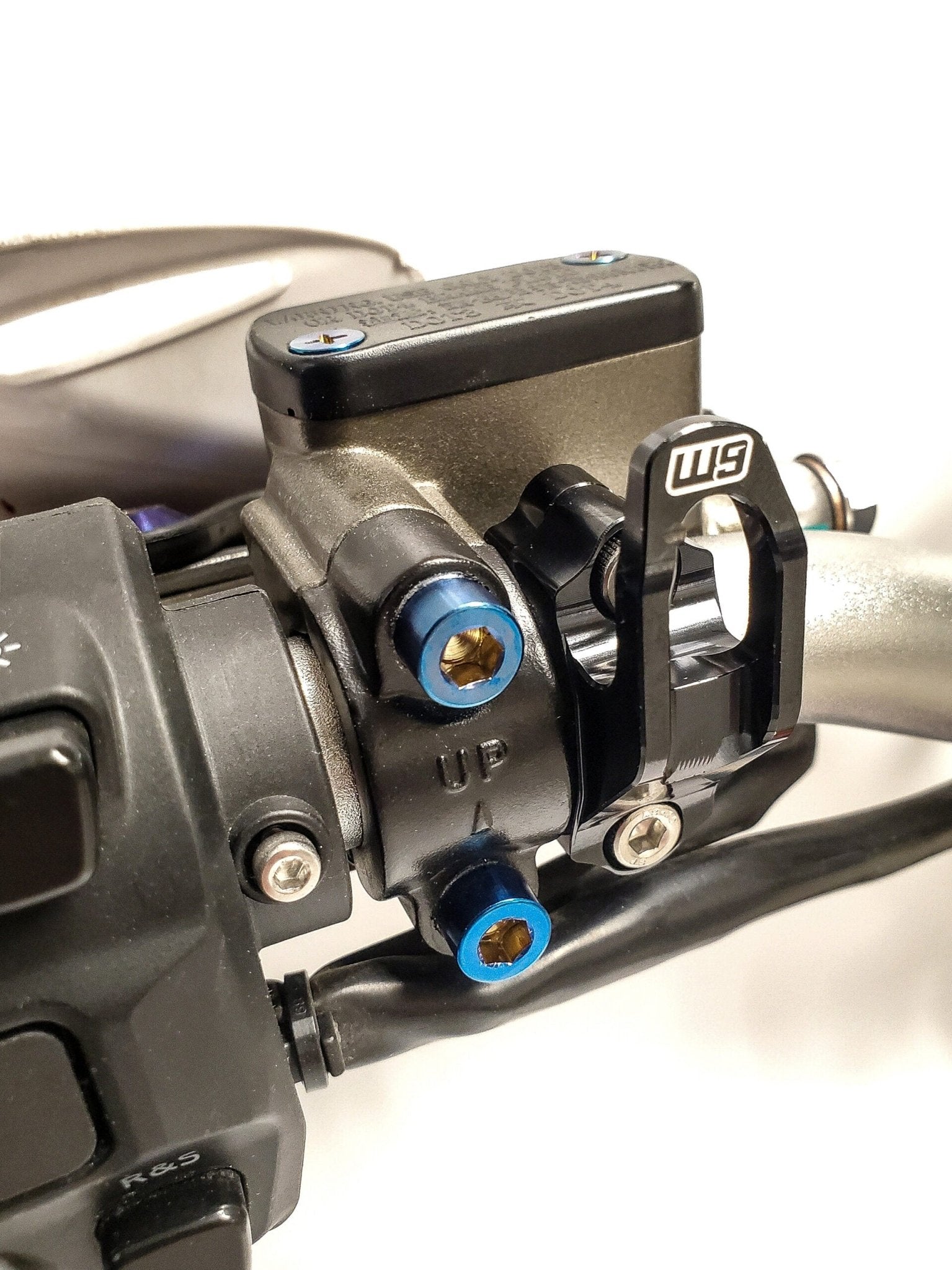 Warp 9 Handlebar Helmet hook - MXwraps