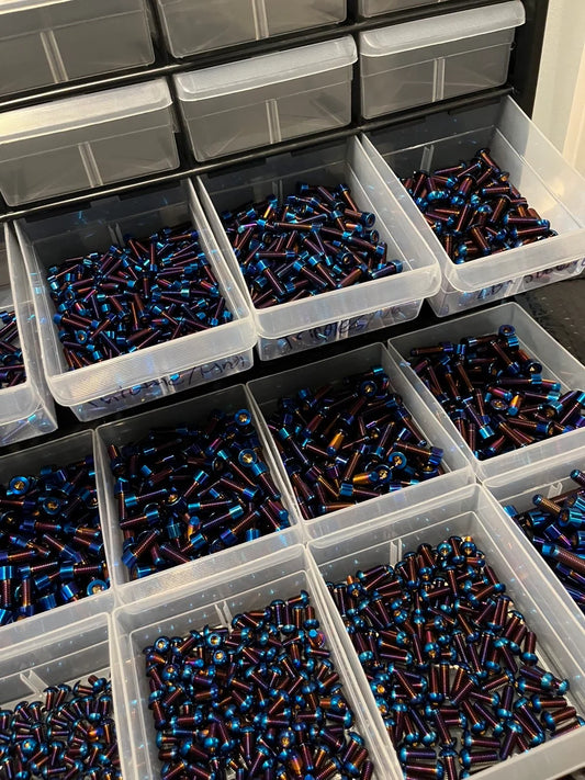 Ultra bee Titanium Bolt Kit