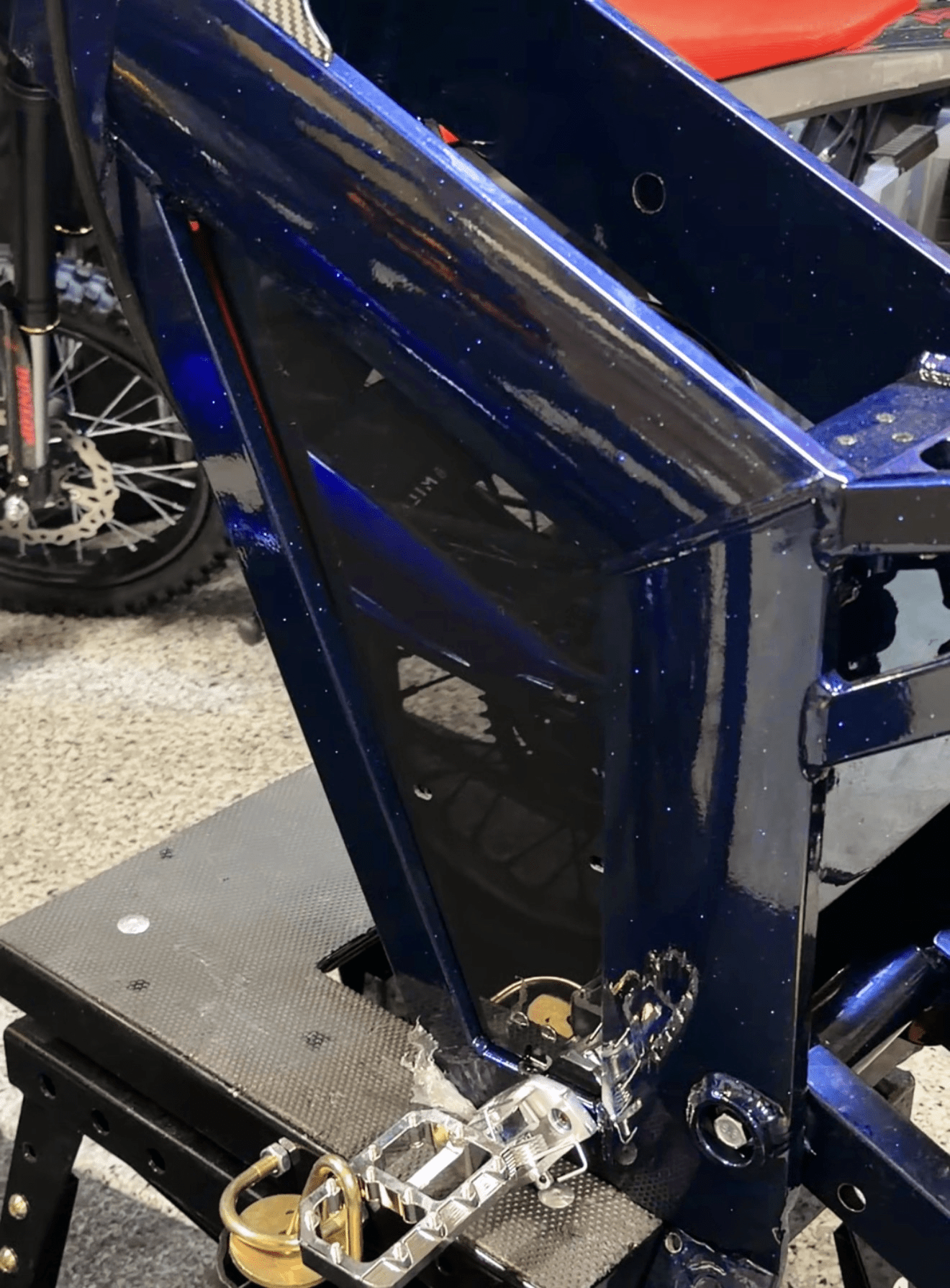Glossy Black Tuttio Side Panels - MXwraps