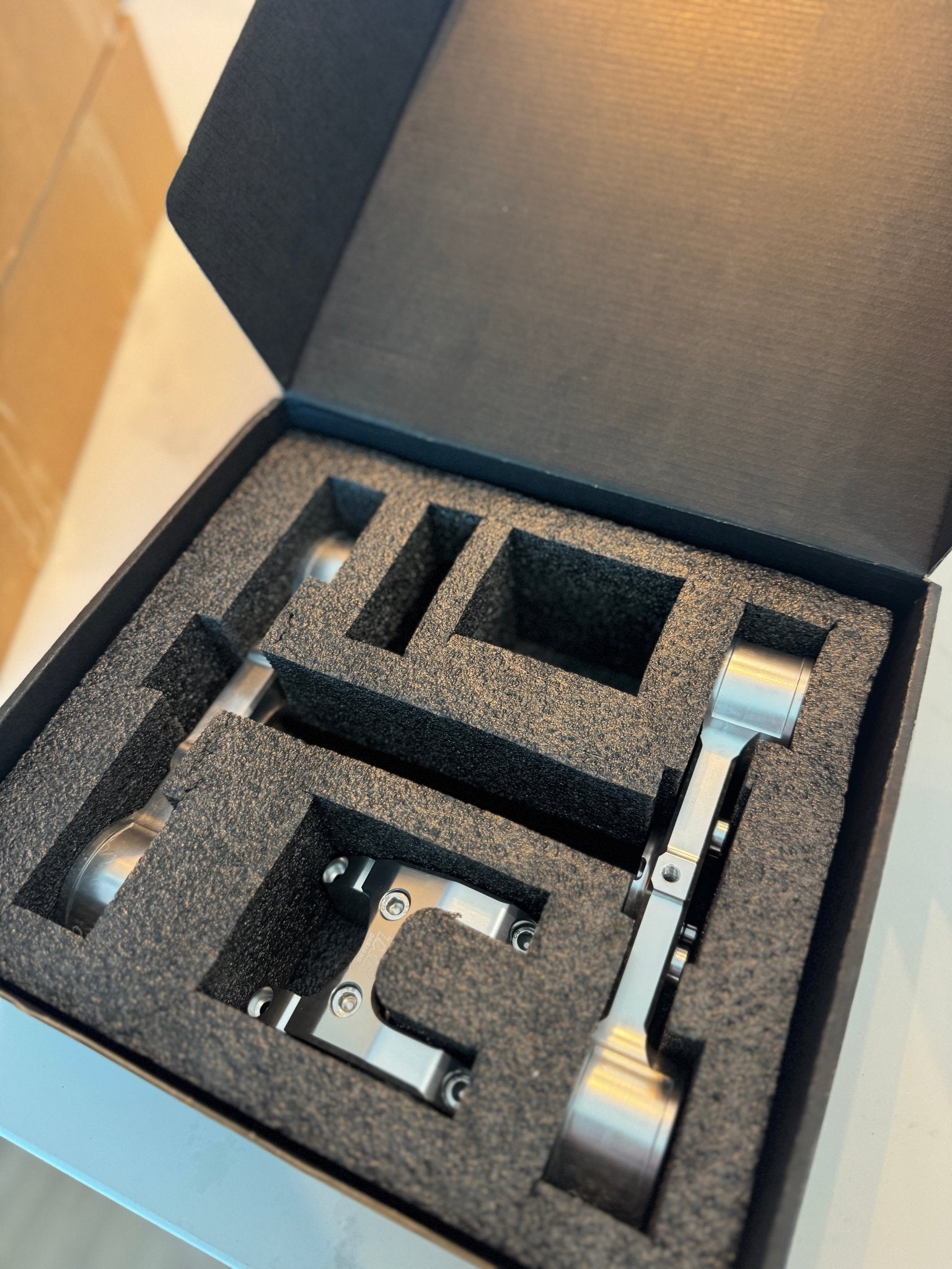 Surron Ultra Bee Triple Clamp - MXwraps