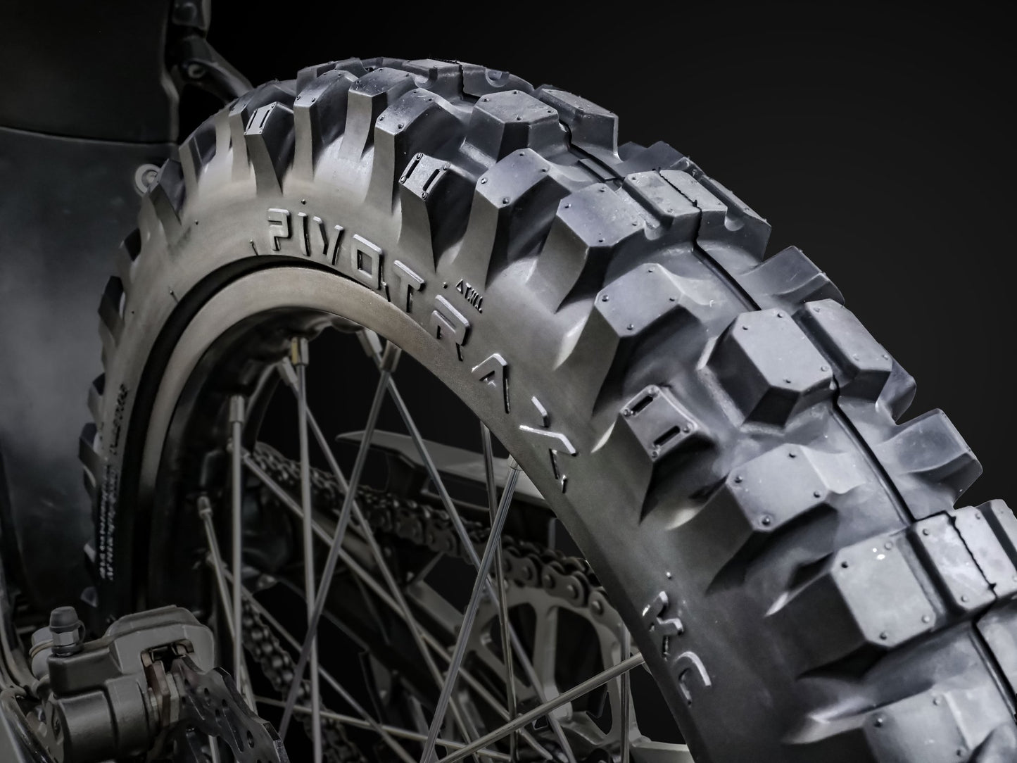 Pivotrax killowatt Climber // E - Bike Tire - MXwraps