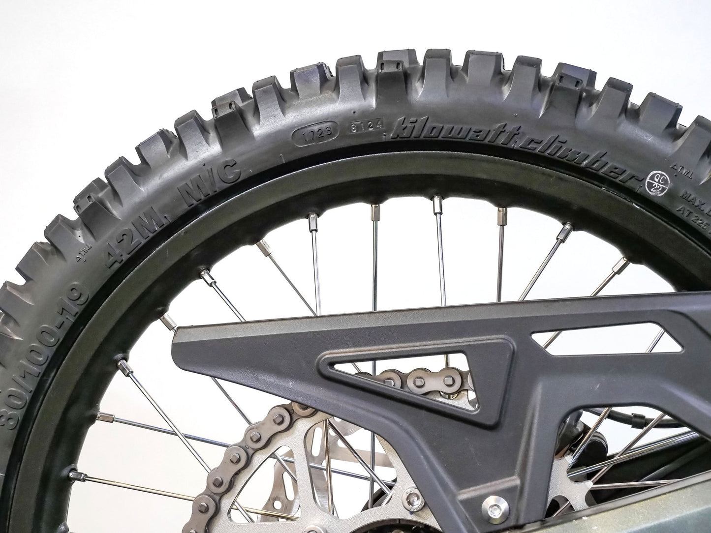 Pivotrax killowatt Climber // E - Bike Tire - MXwraps