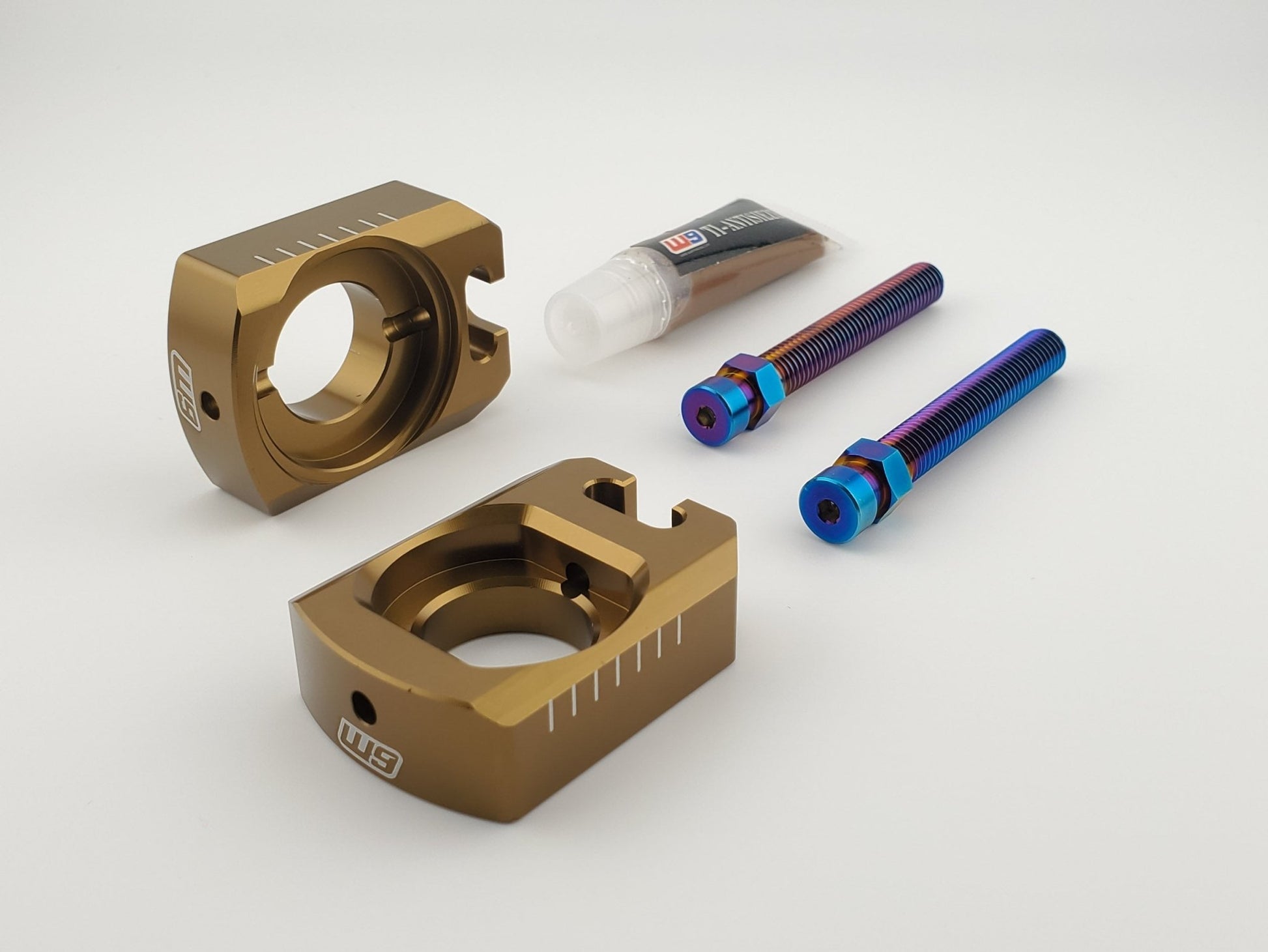 Warp 9 Ultra Bee Axle Blocks - MXwraps